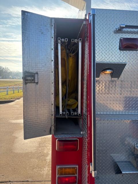 1998 Freightliner Tanker - image 21