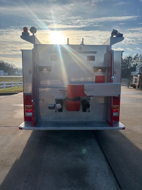 1998 Freightliner Tanker - image 4