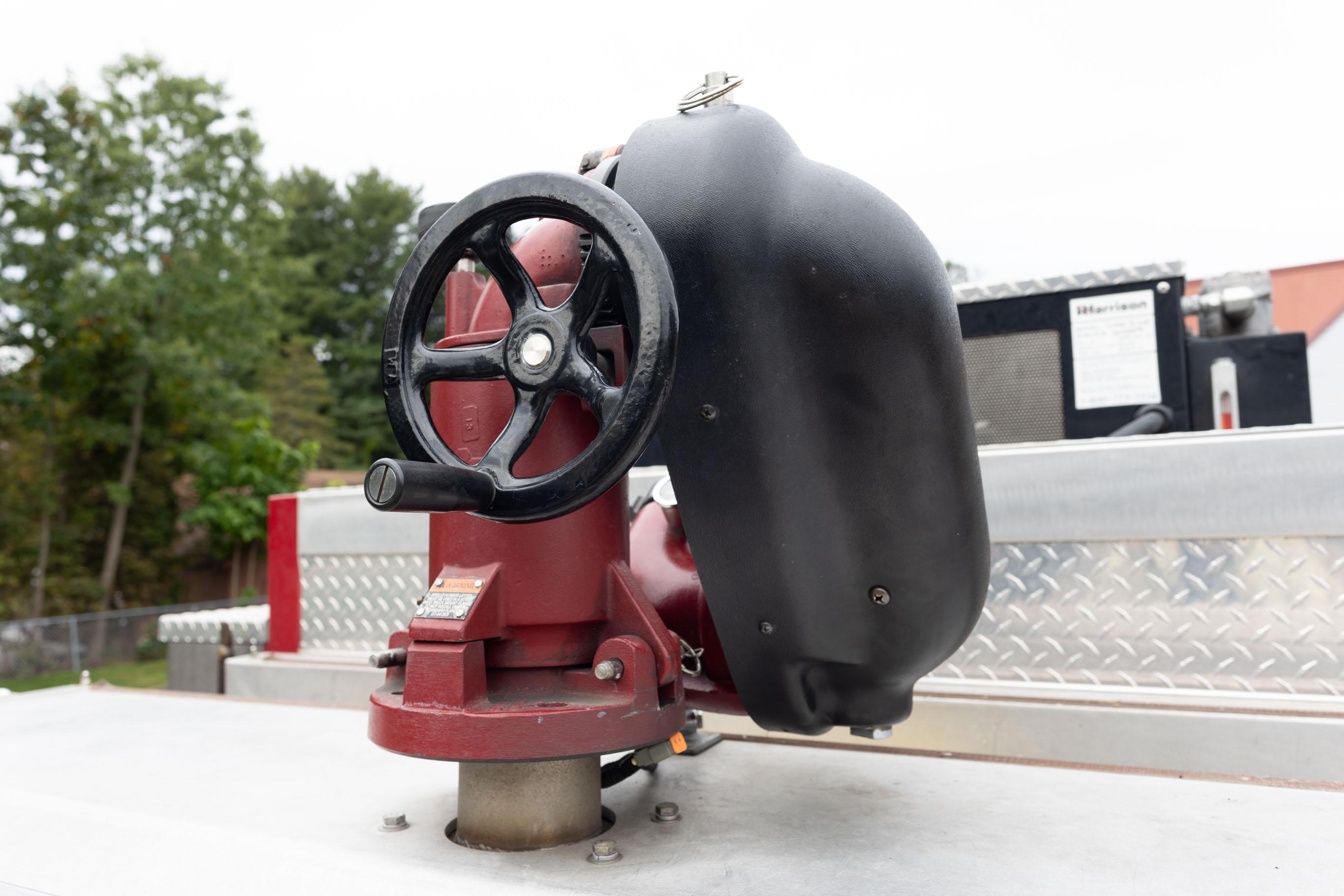 2008 E-One Typhoon Pumper - image 82