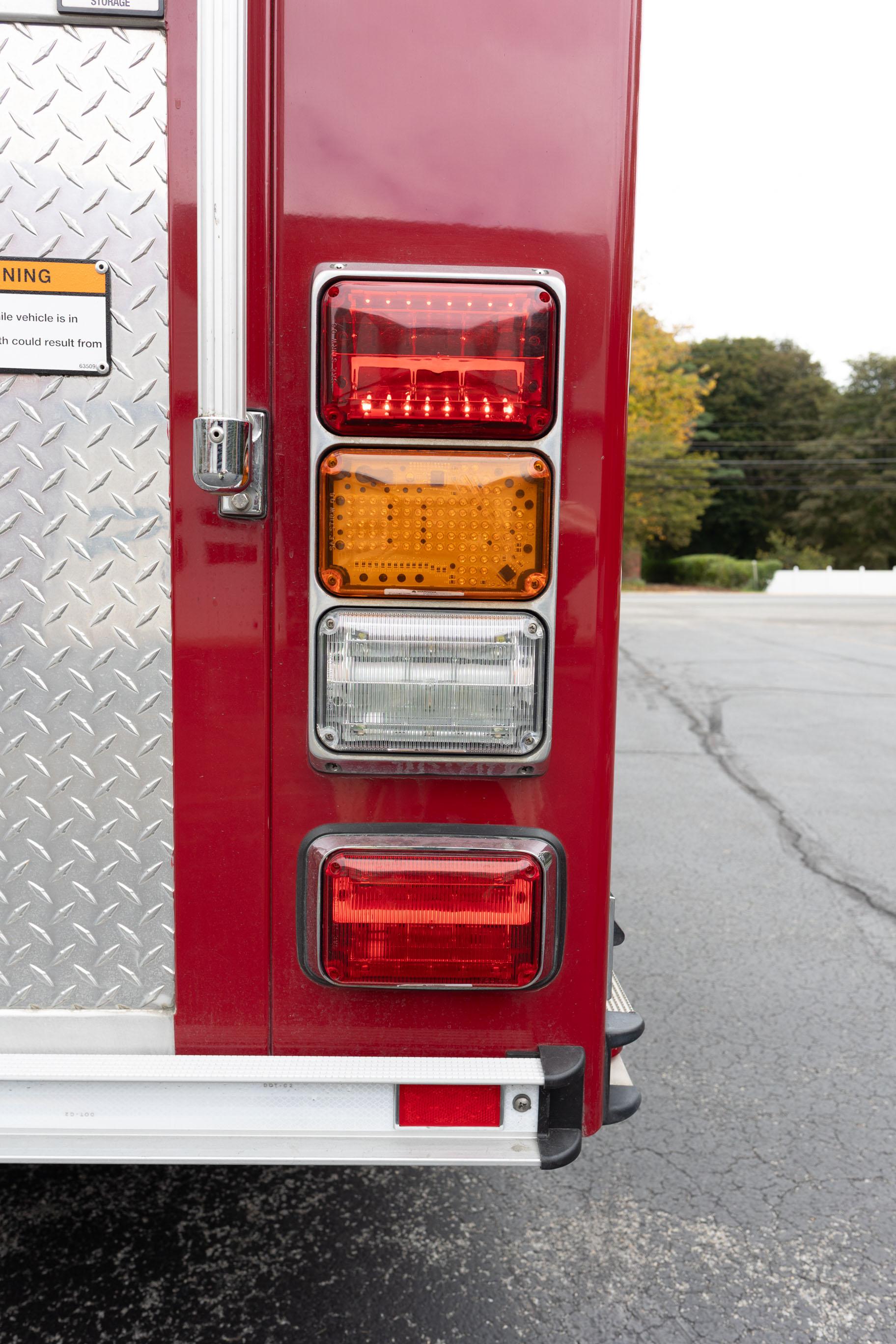 2008 E-One Typhoon Pumper - image 93