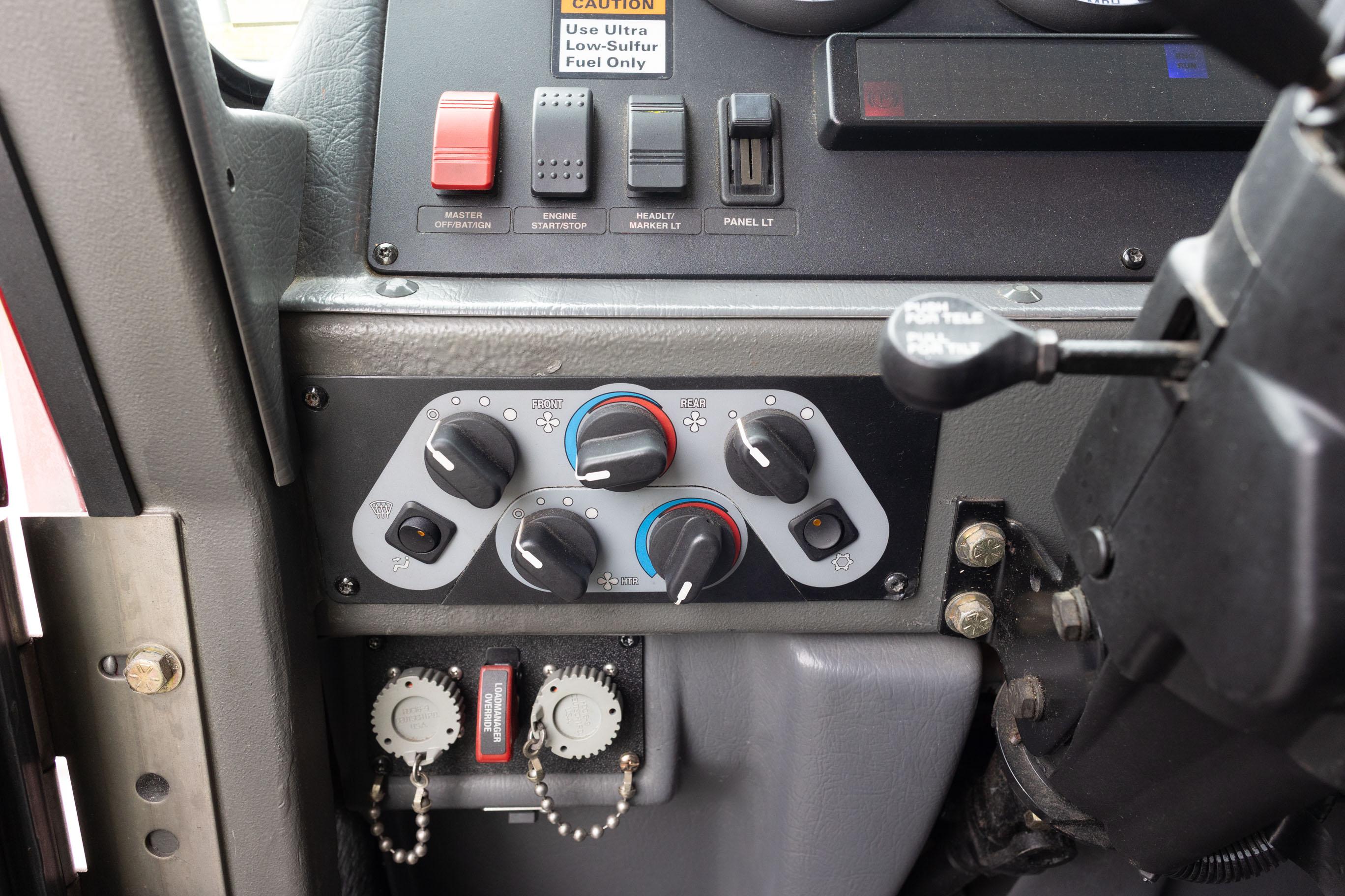 2008 E-One Typhoon Pumper - image 45