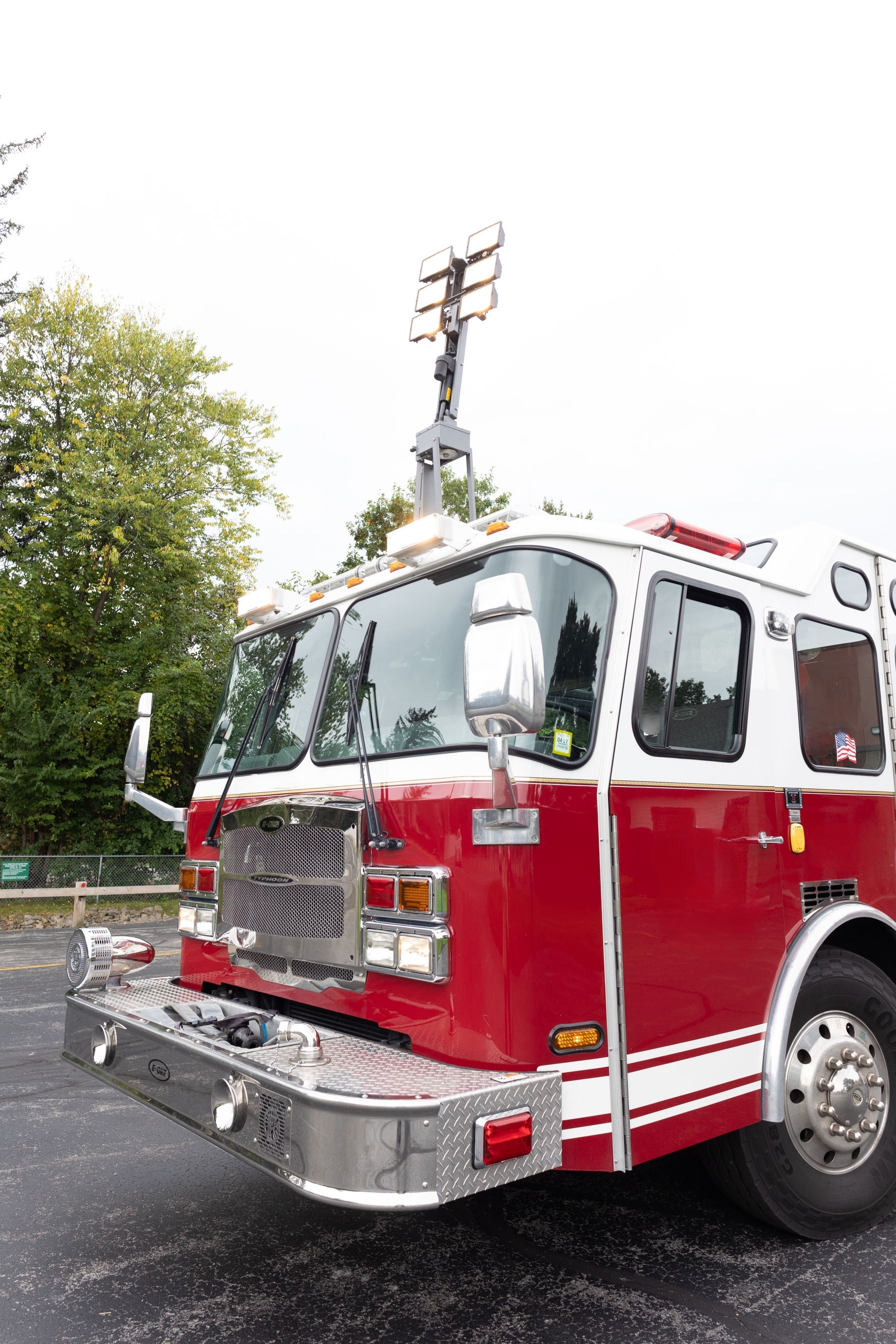 2008 E-One Typhoon Pumper - image 5