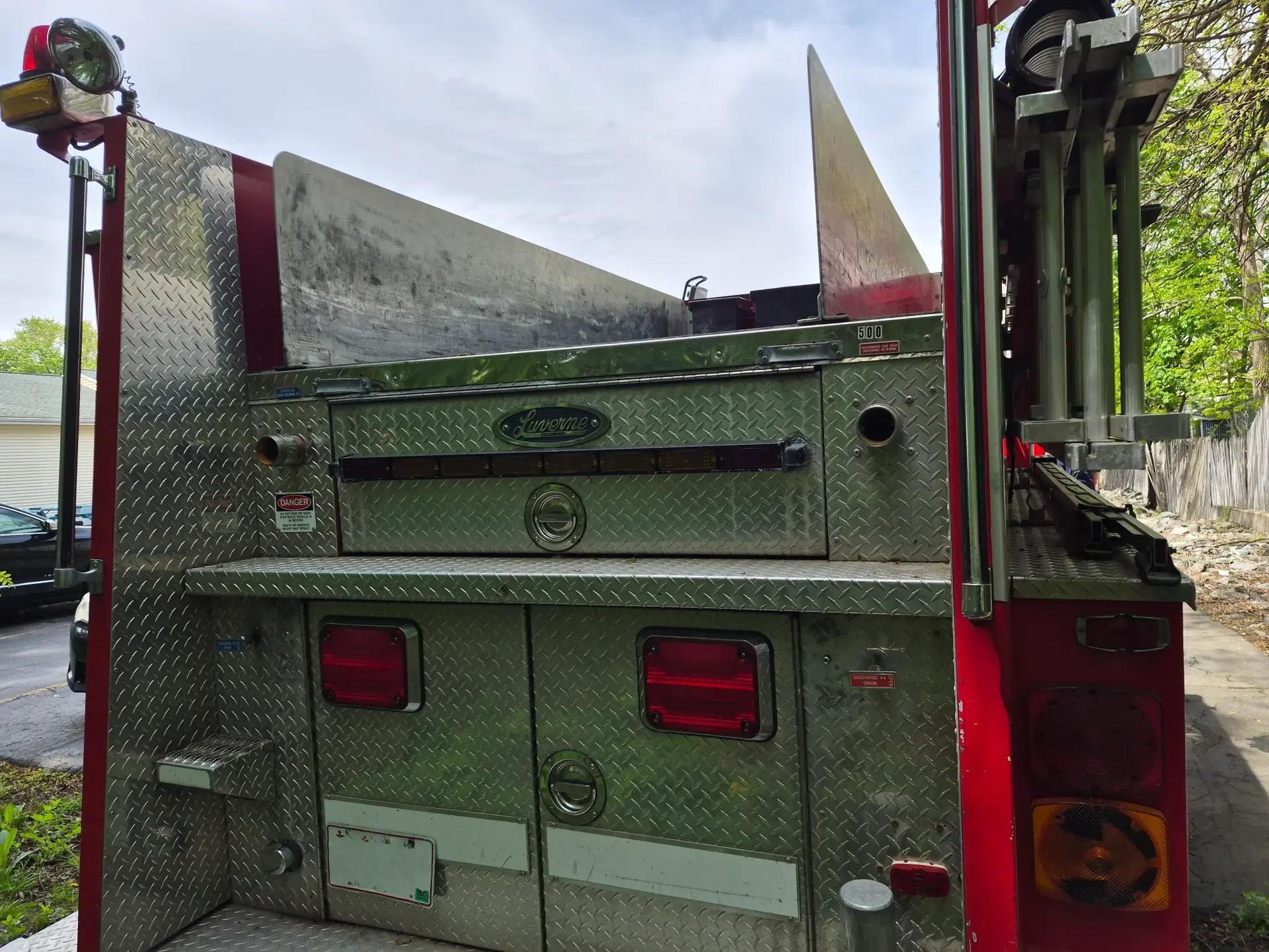 1996 Spartan 4x4 Pumper - image 6
