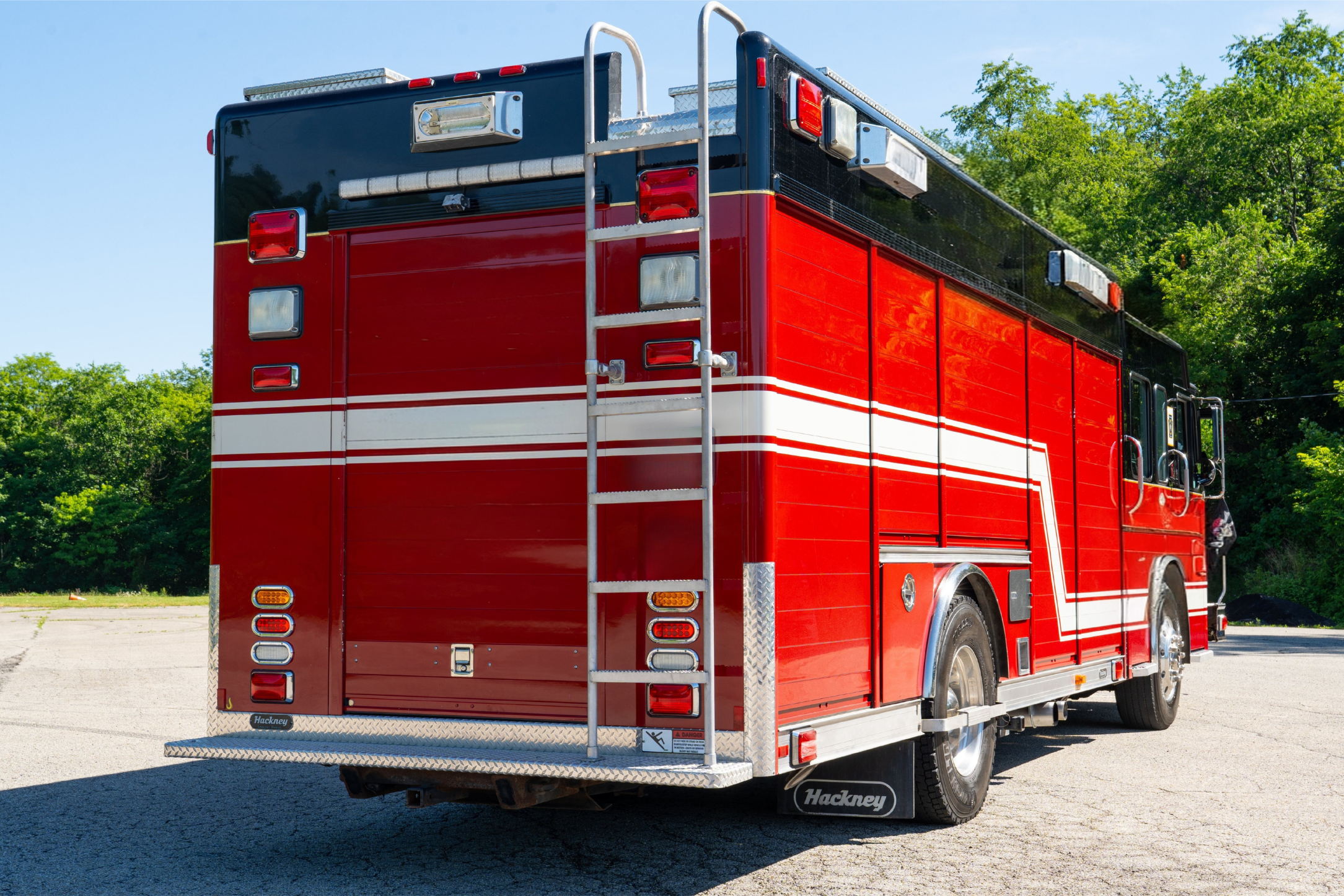 2007 Hackney Spartan Heavy Rescue - image 8