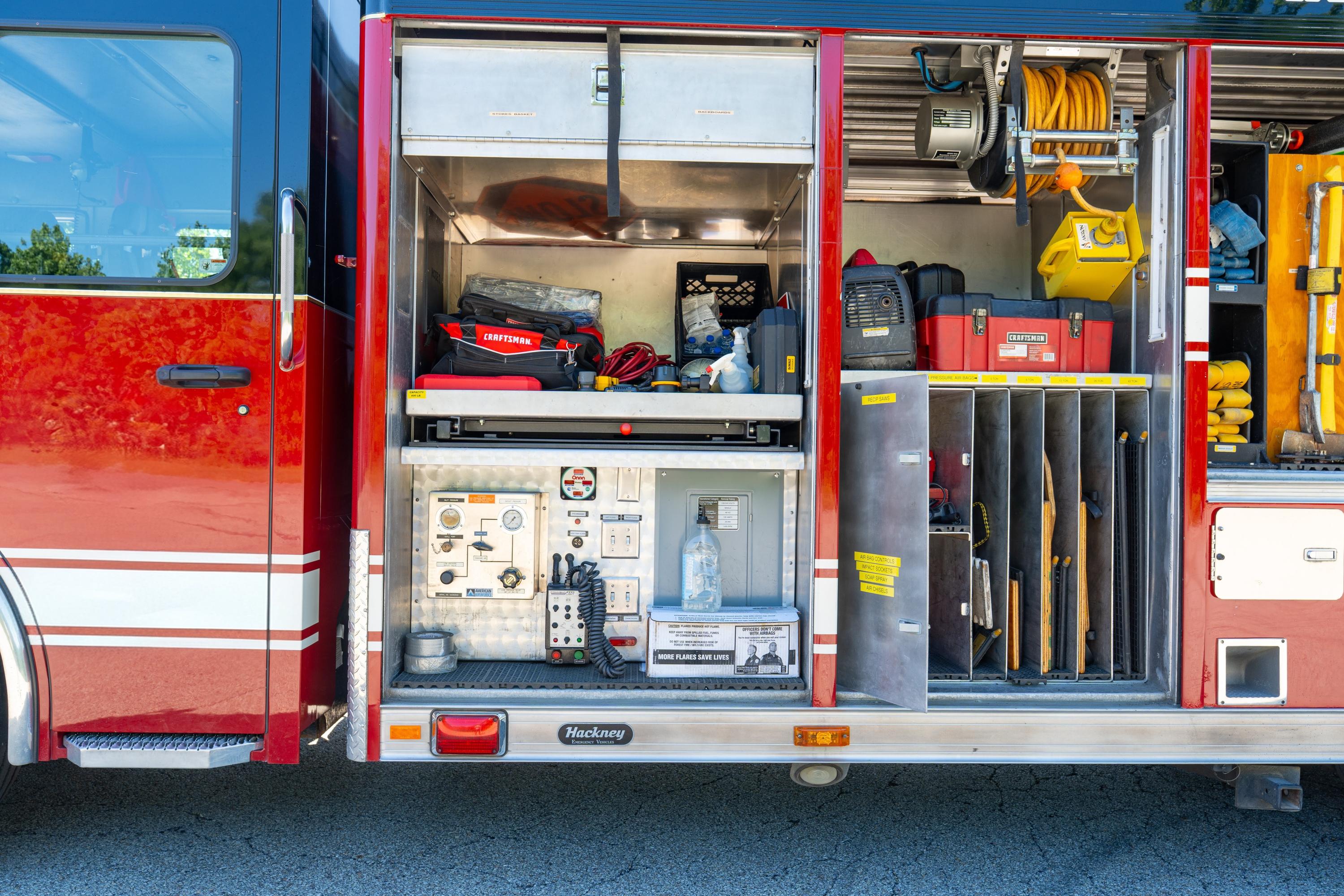 2007 Hackney Spartan Heavy Rescue - image 27