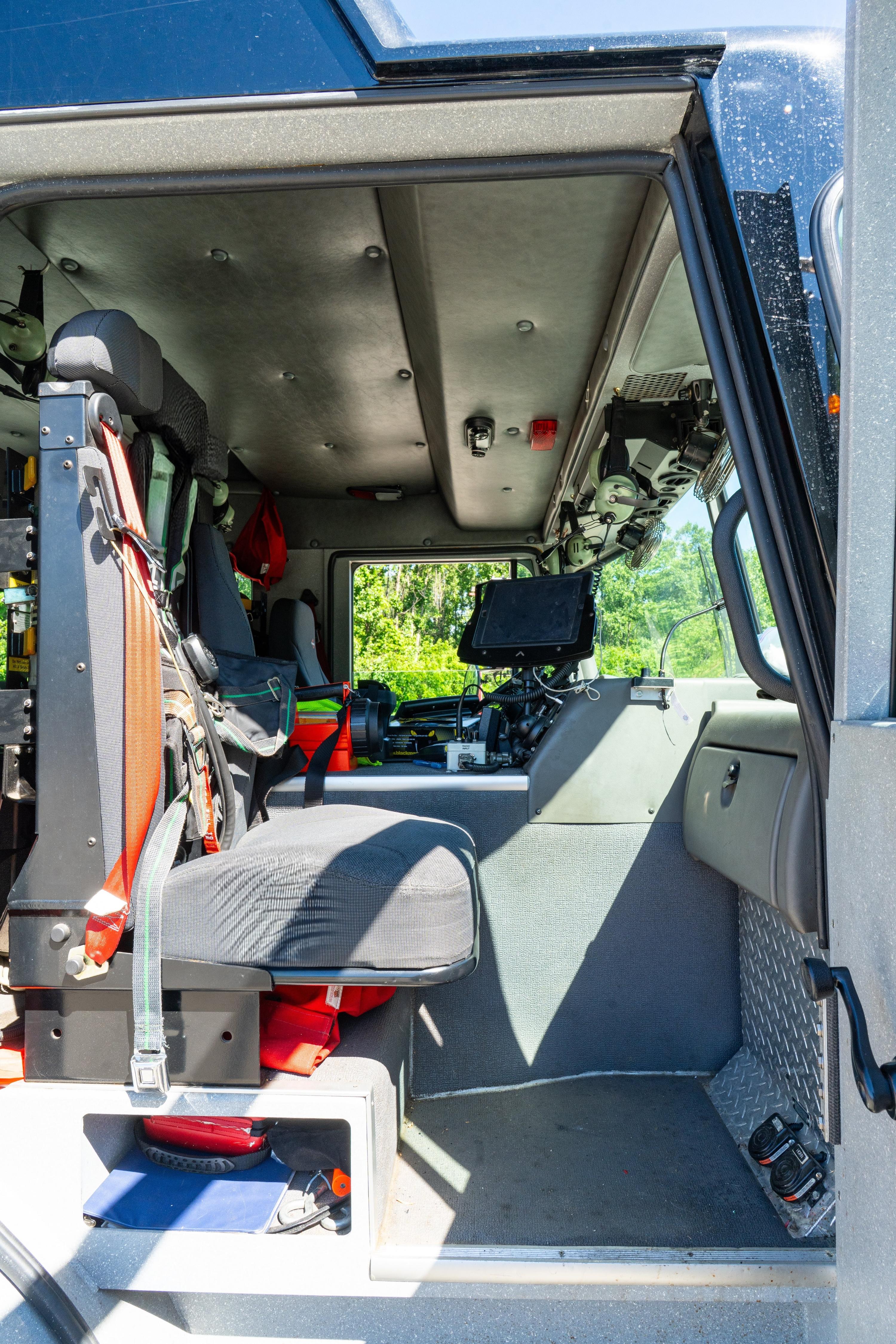 2007 Hackney Spartan Heavy Rescue - image 32