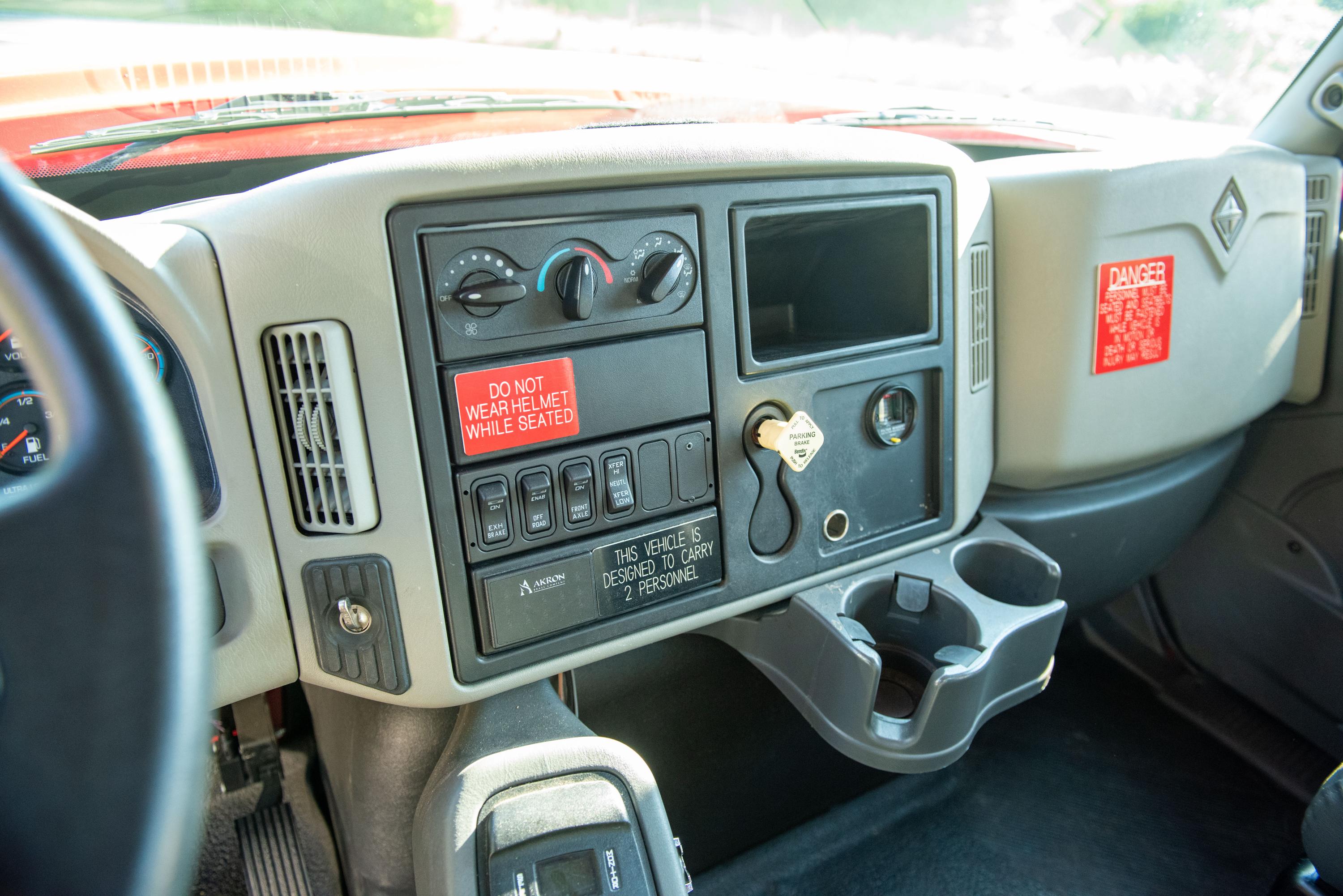 2014 Crimson International 4x4 Pumper - image 21