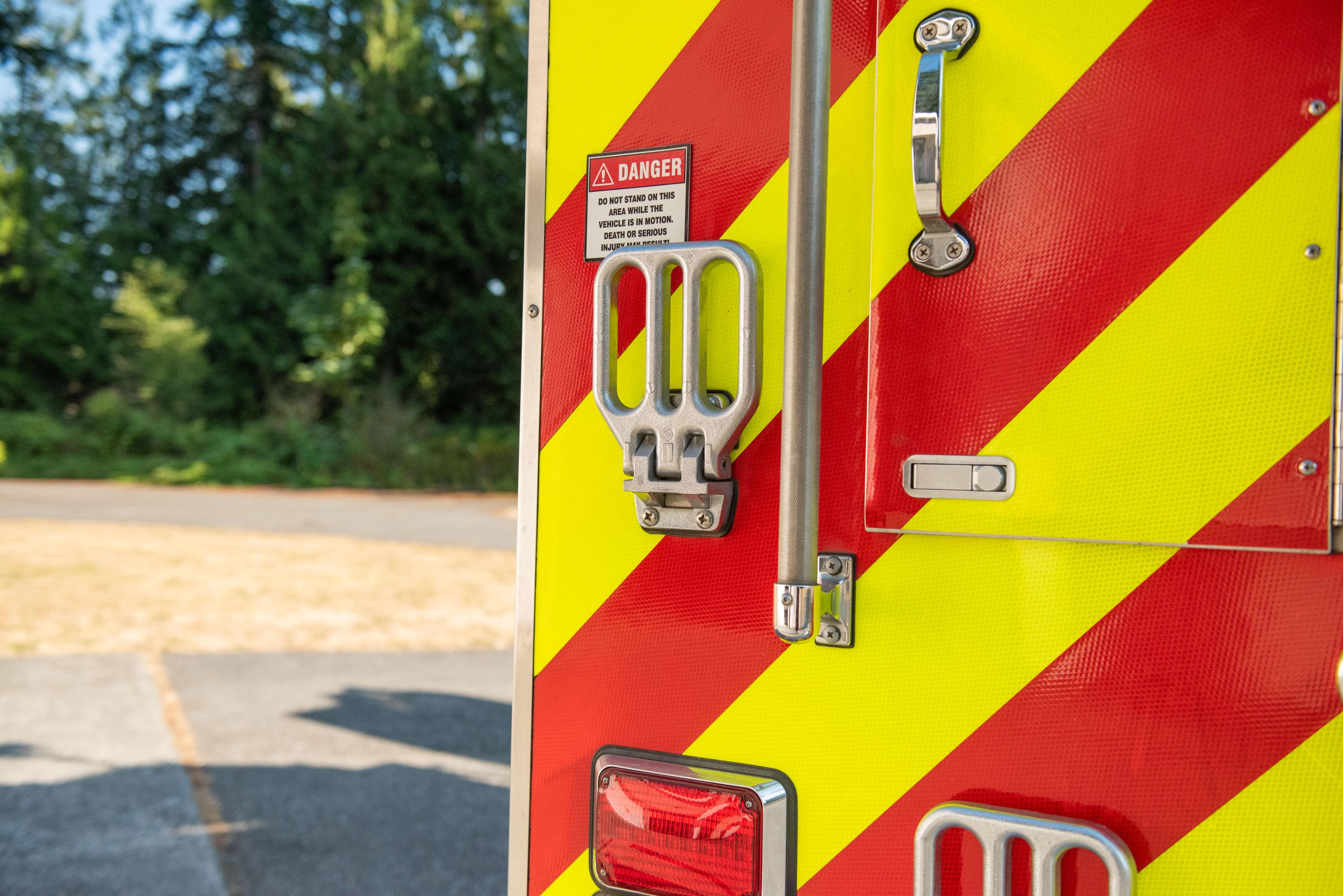 2014 Crimson International 4x4 Pumper - image 13