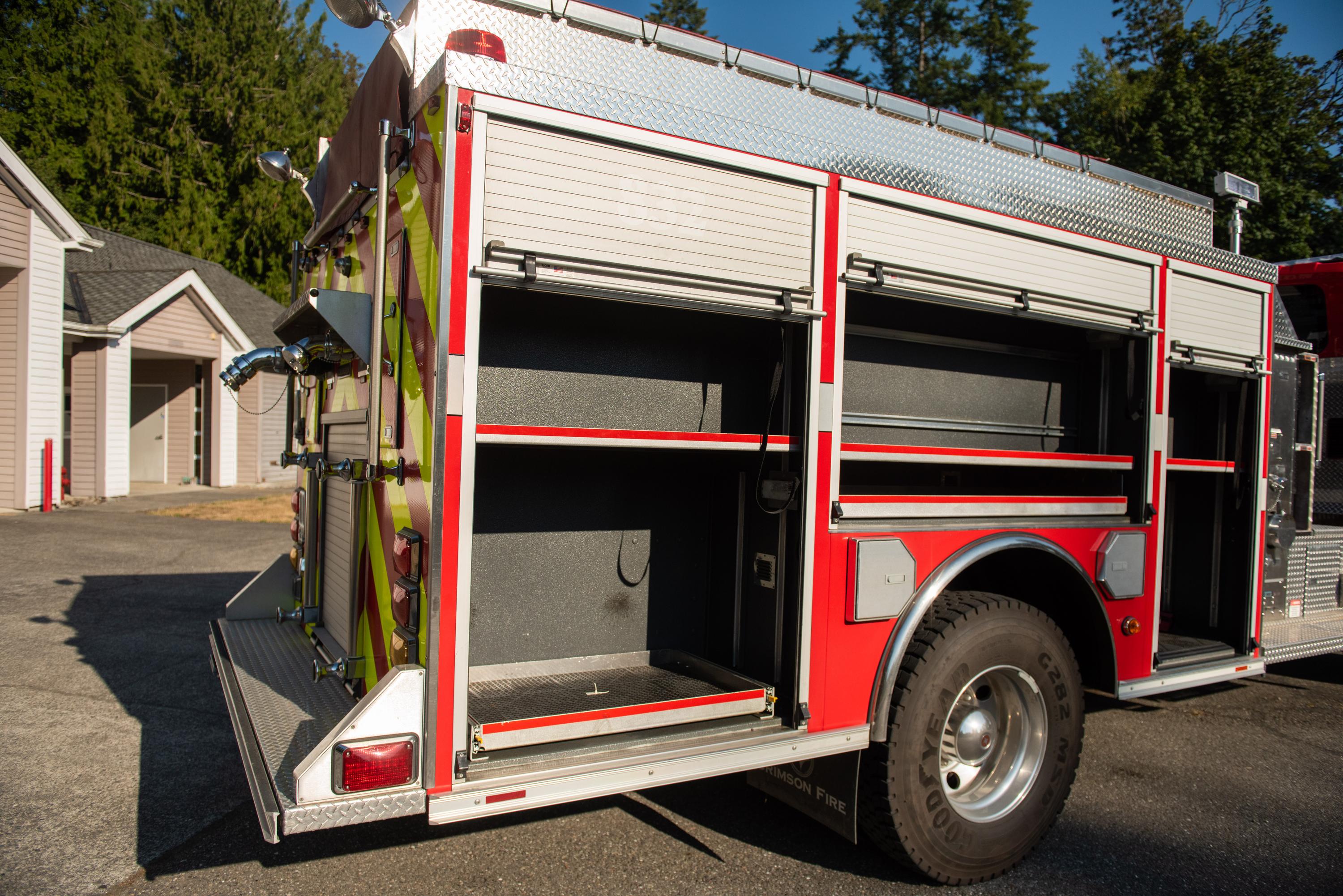 2014 Crimson International 4x4 Pumper - image 34