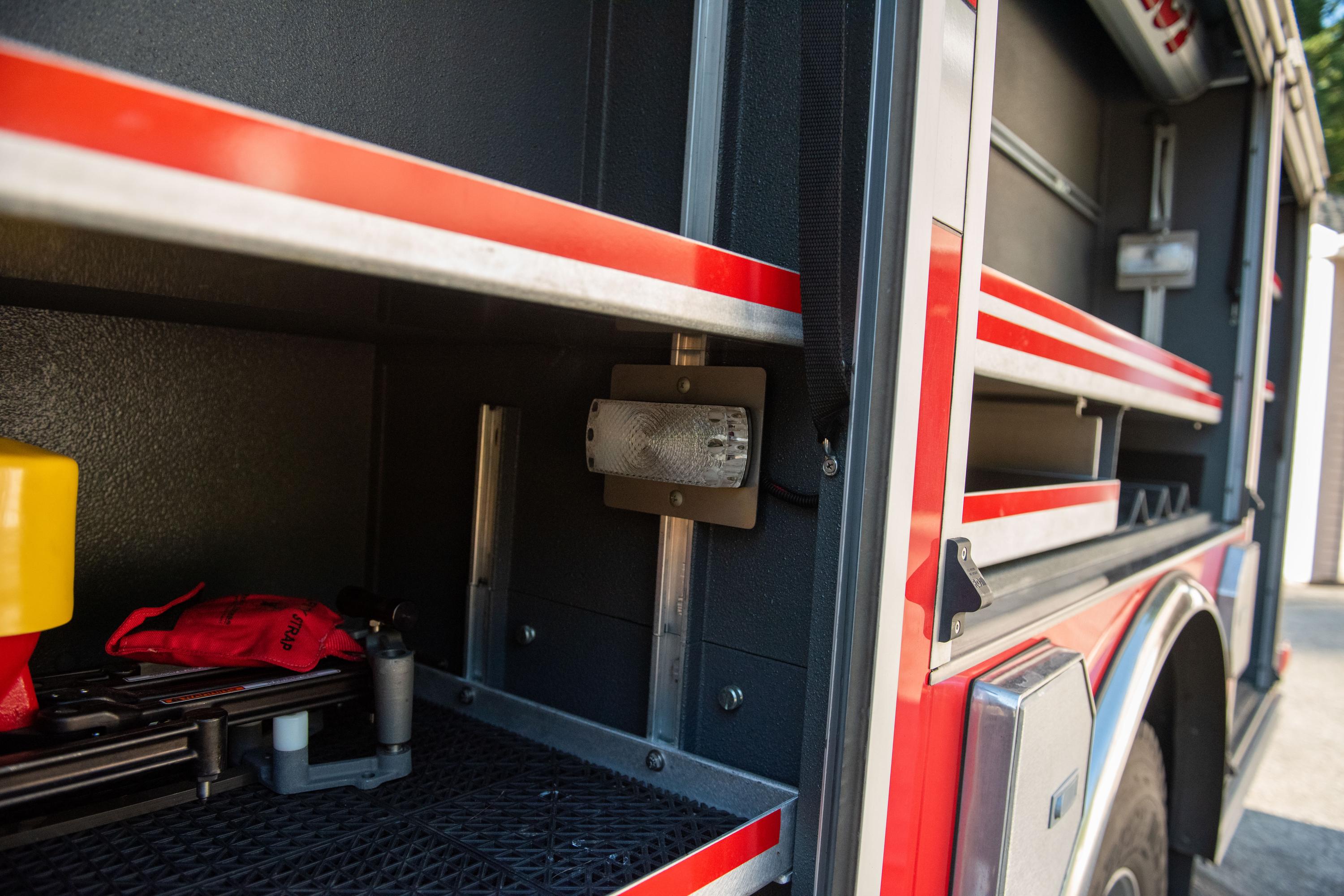 2014 Crimson International 4x4 Pumper - image 48