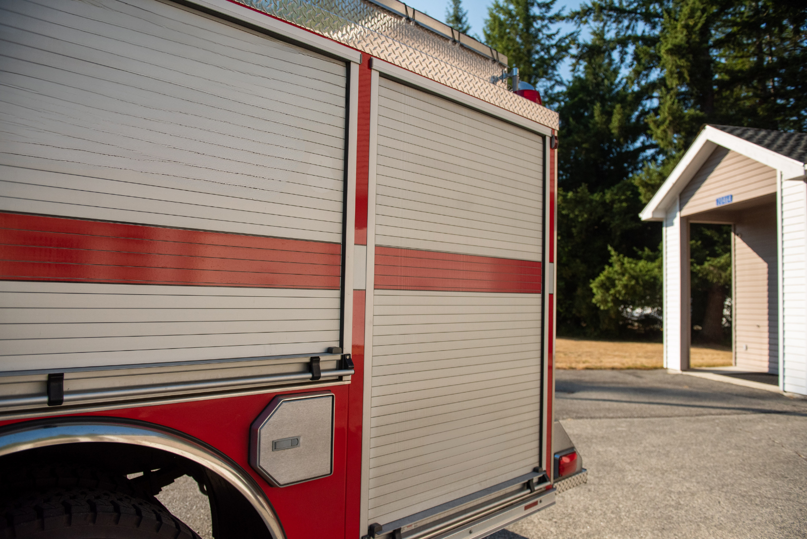 2014 Crimson International 4x4 Pumper - image 27