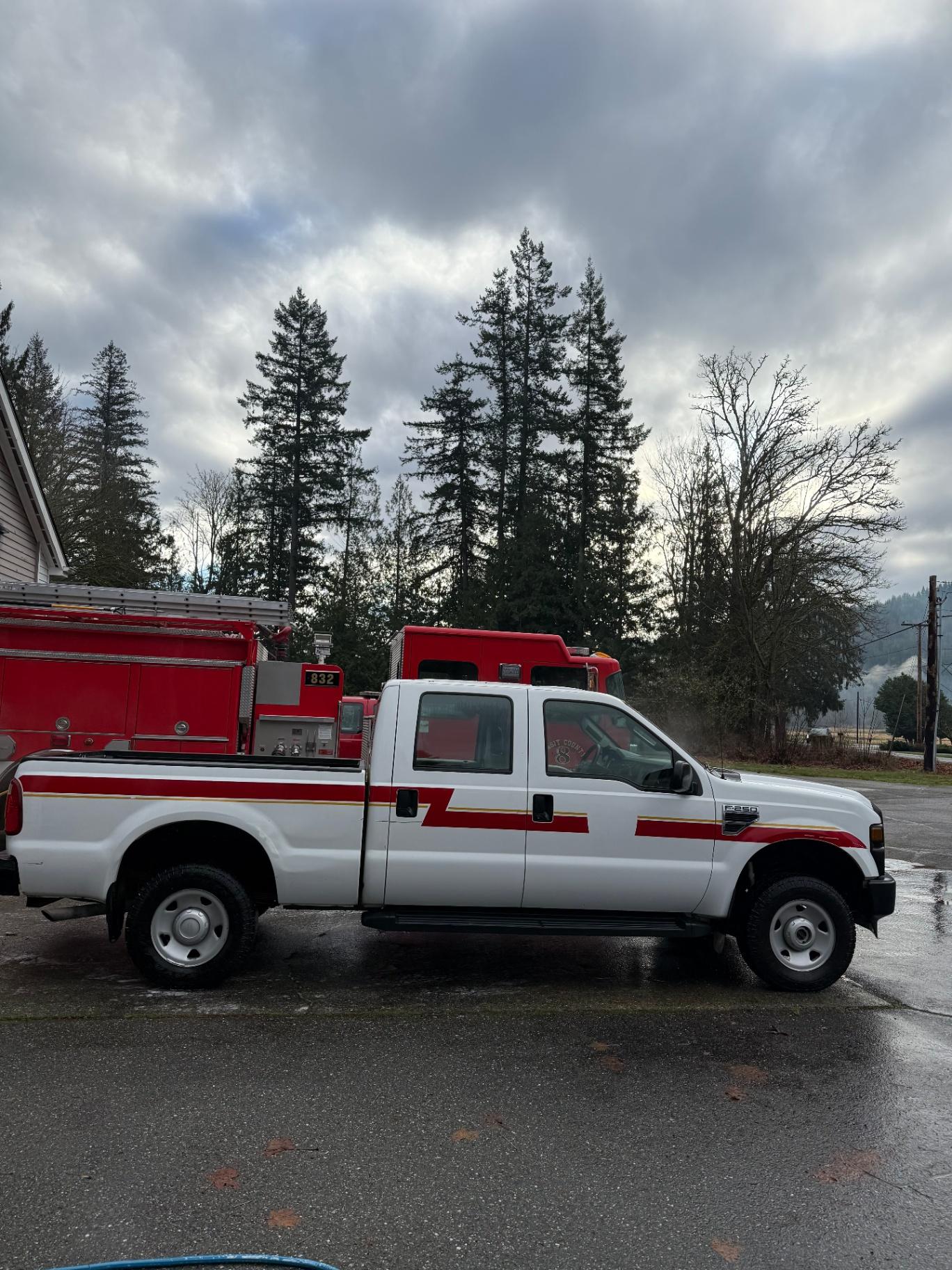 2007 Ford F250 Brush Truck - image 7