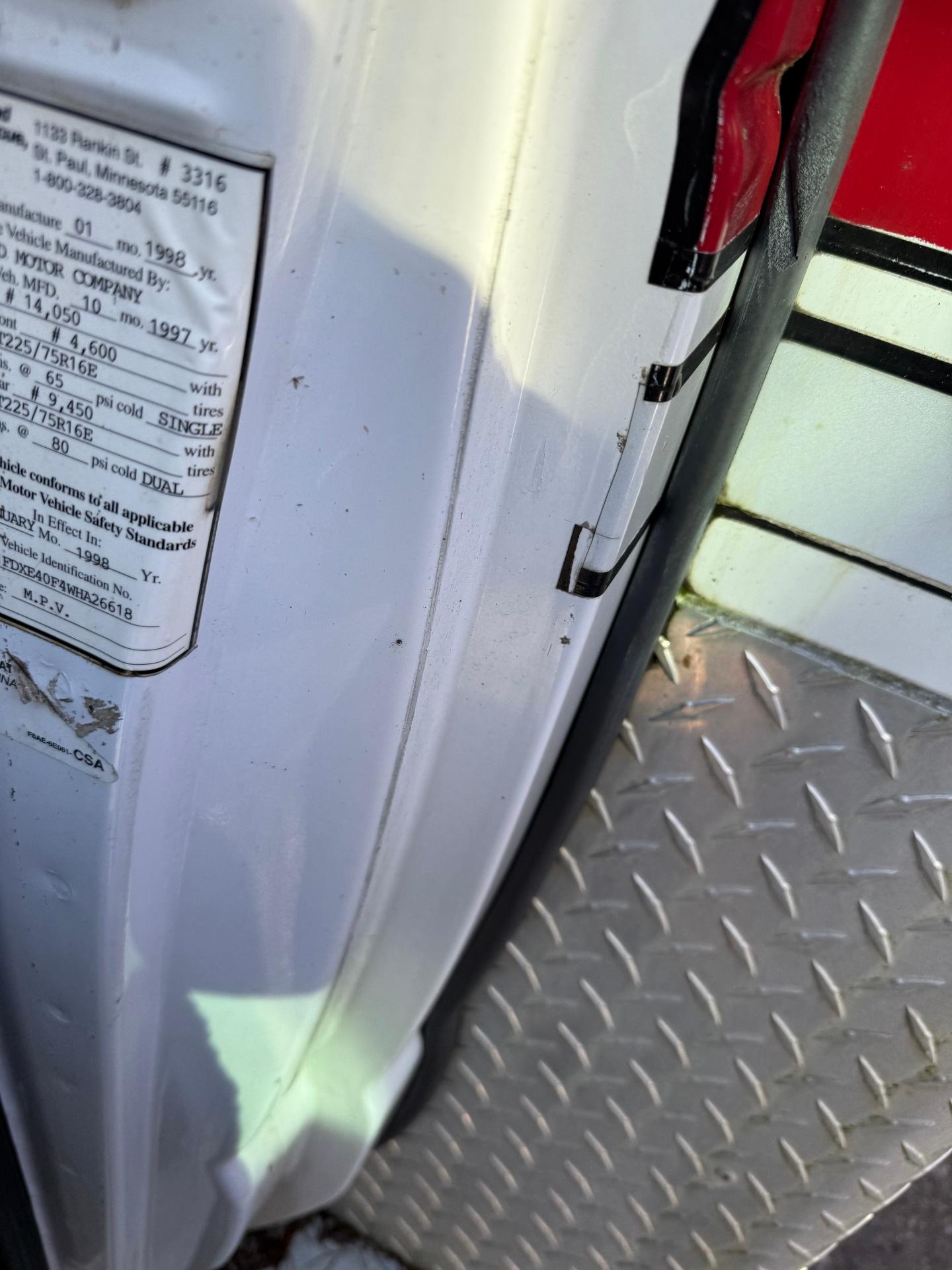 1998 Road Rescue Ford Type I Ambulance - image 23
