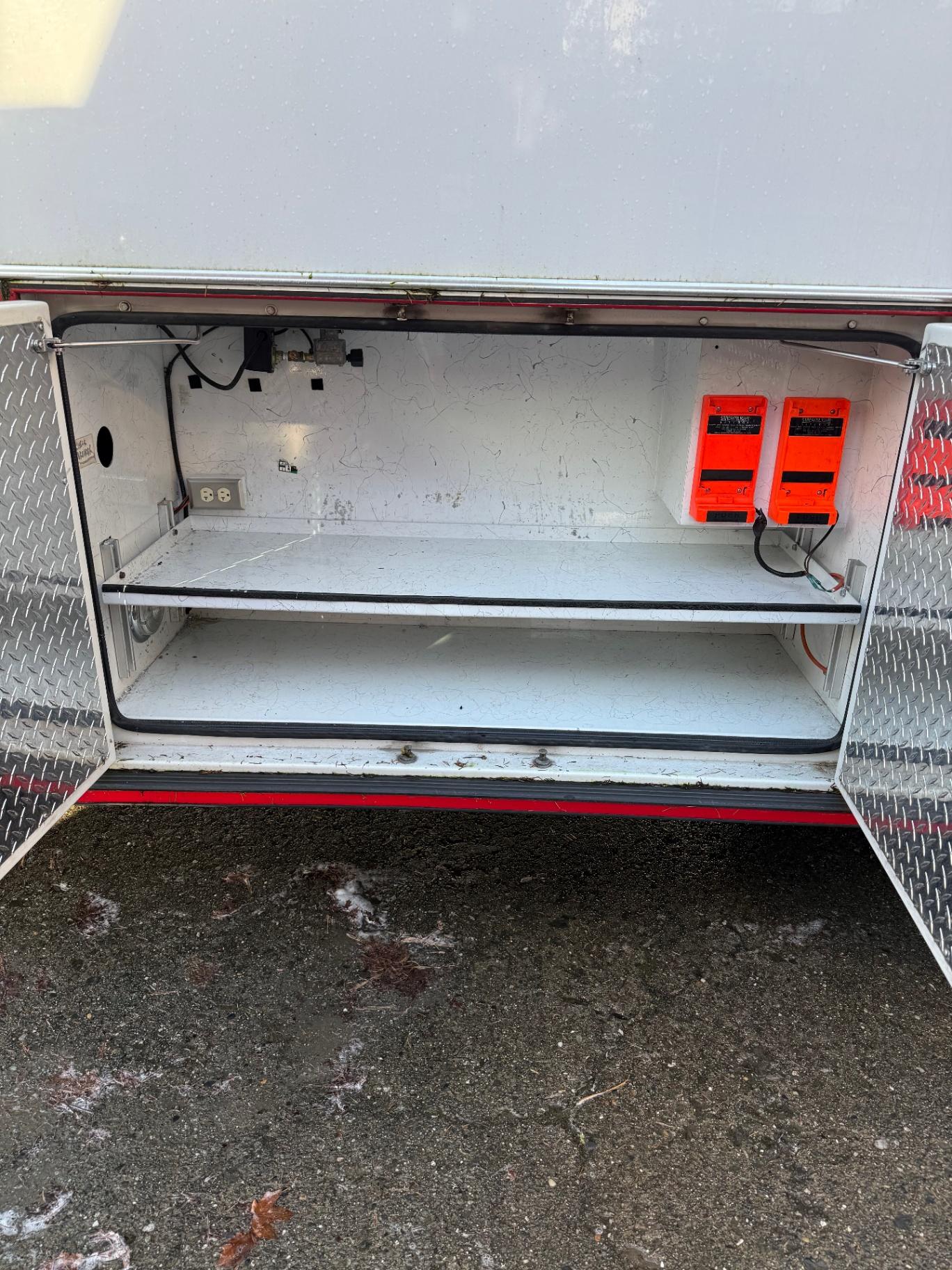 1998 Road Rescue Ford Type I Ambulance - image 16