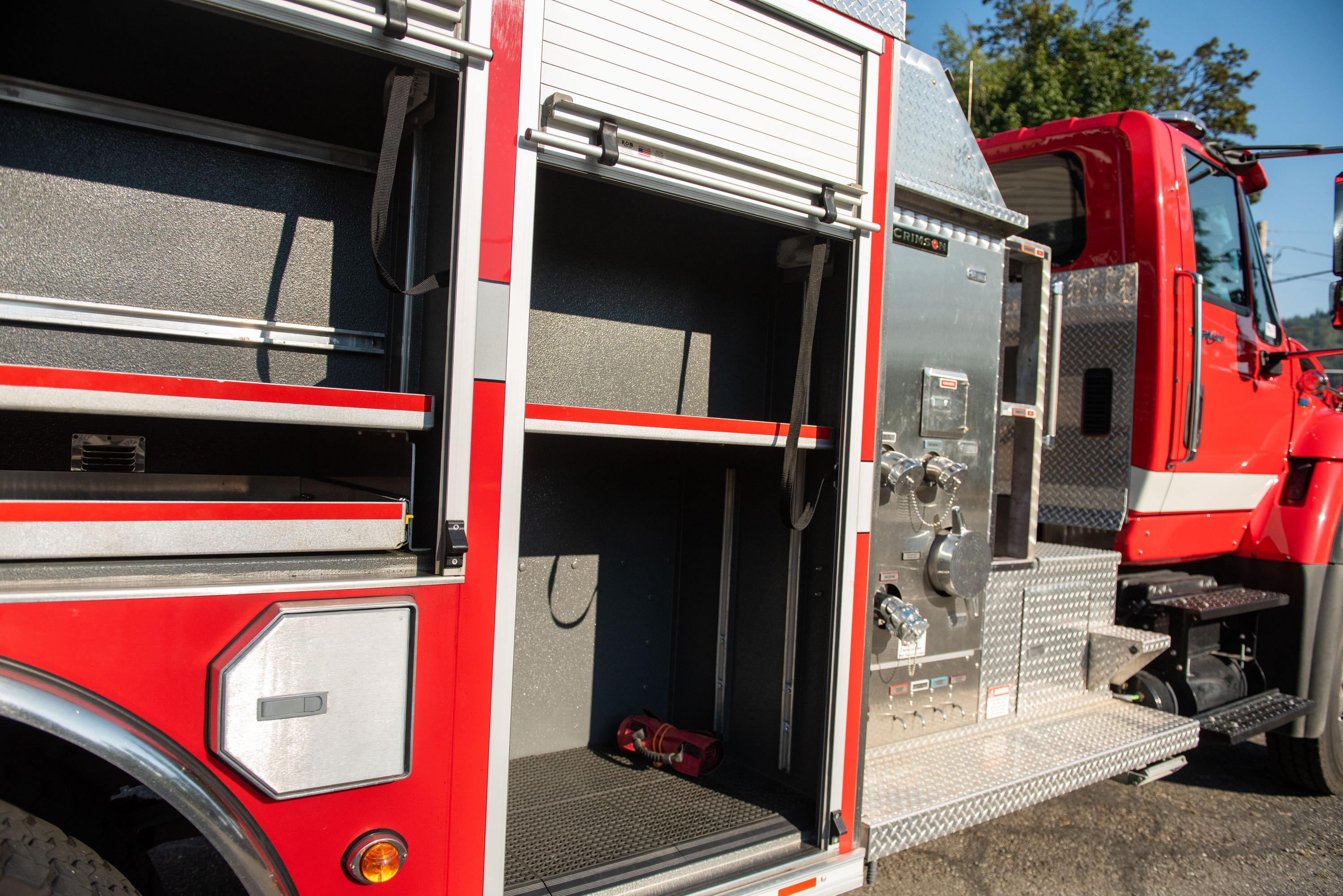 2014 Crimson International 4x4 Pumper - image 36