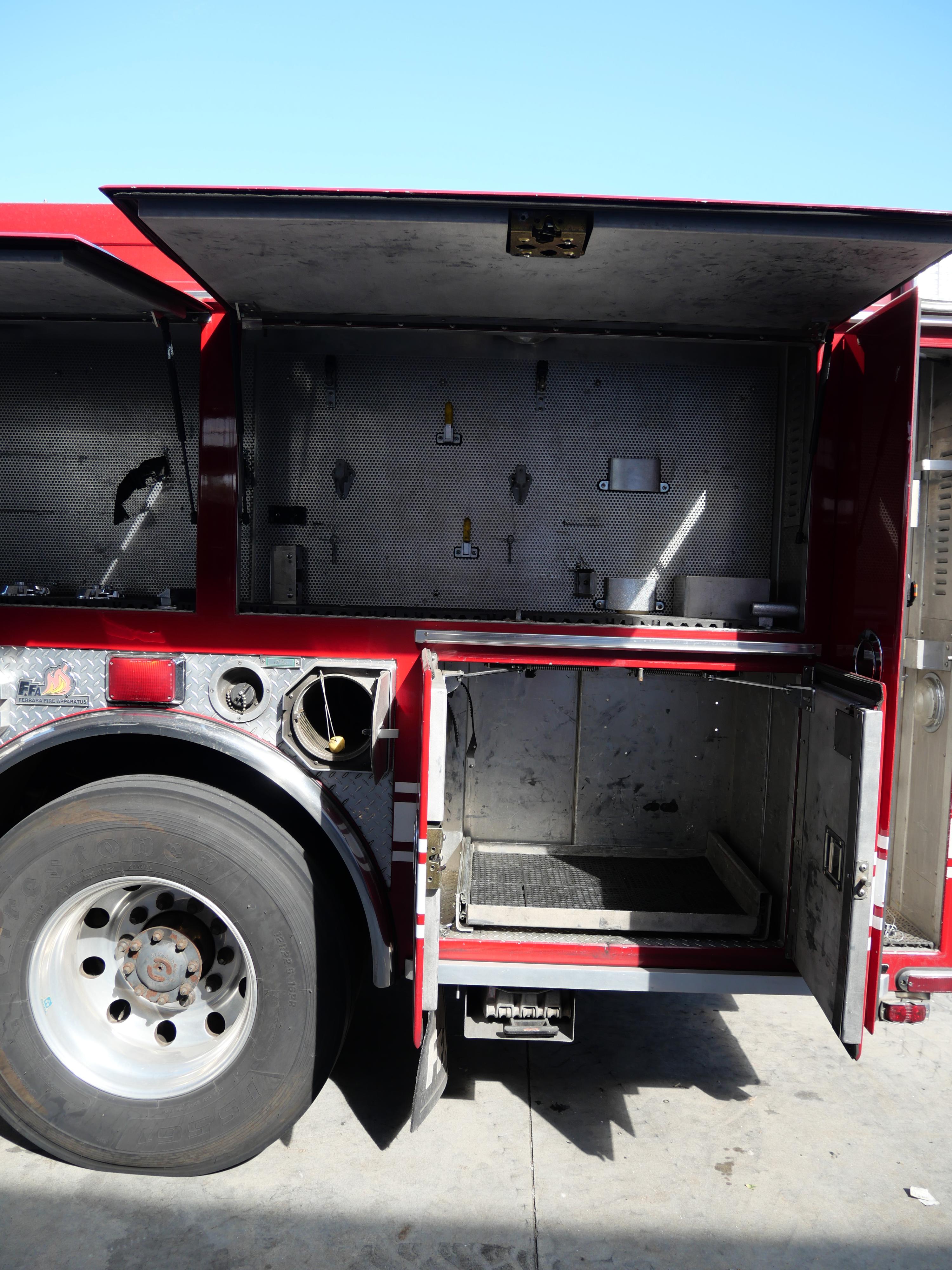 2003 Ferrara Pumper - image 26