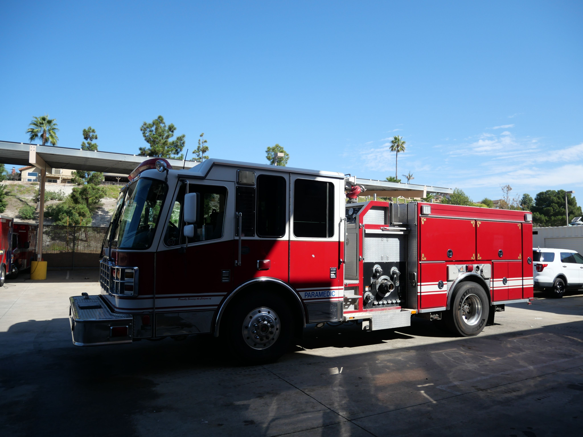 2003 Ferrara Pumper - image 3