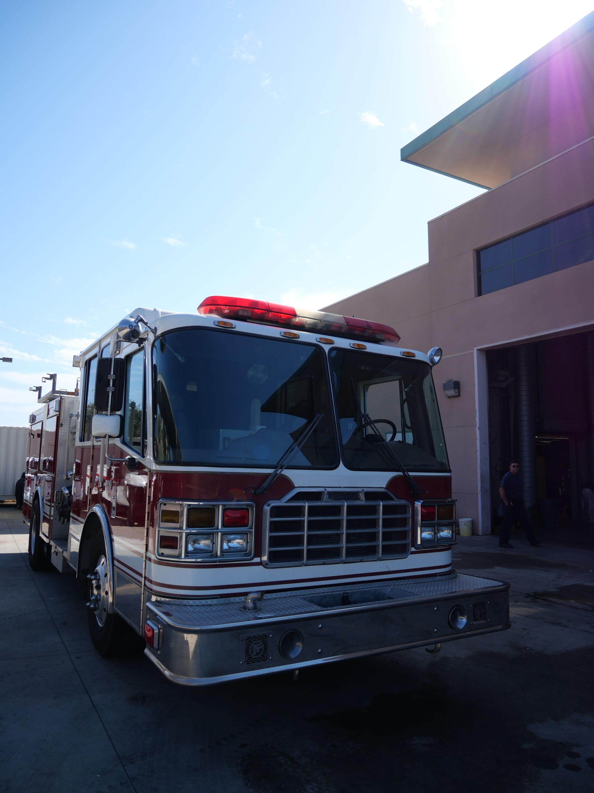 2003 Ferrara Pumper - image 2