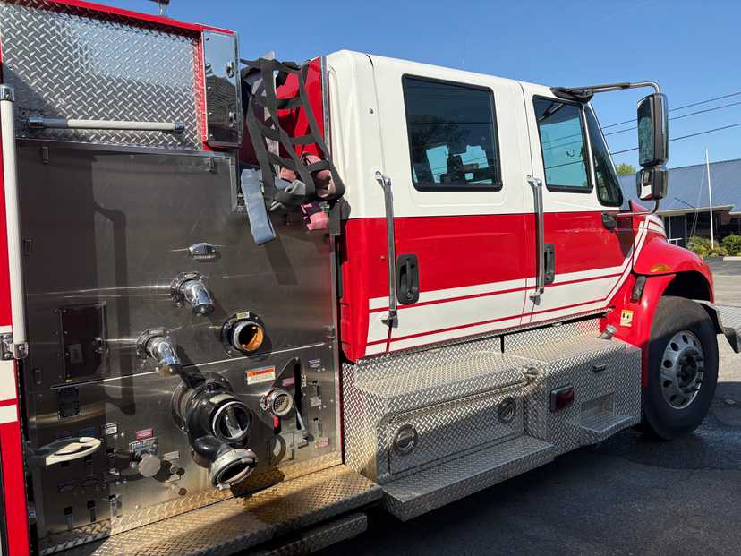 2012 Pierce International Pumper — photo 7