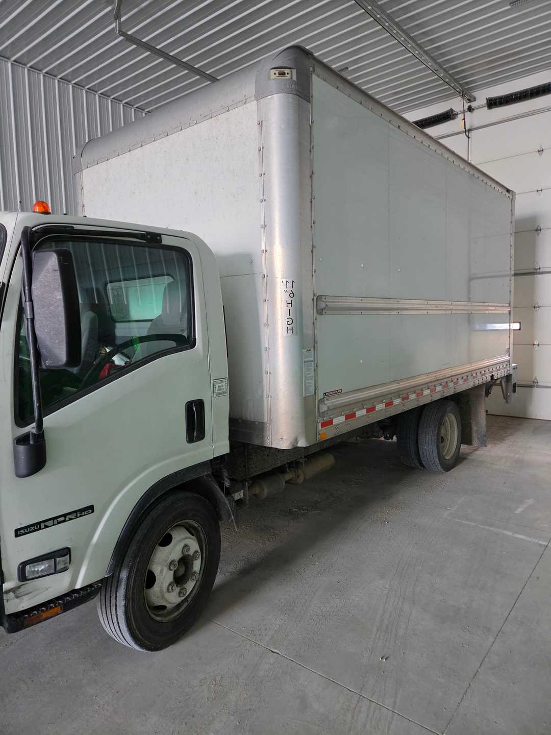 2019 Isuzu NRP EFI