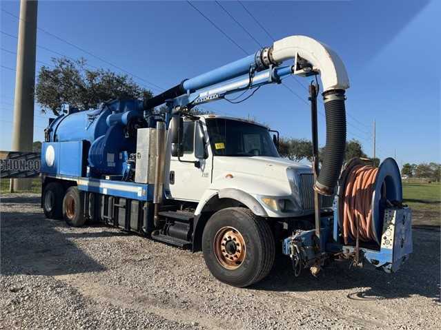 2007 Vac-Con International Hydrovac