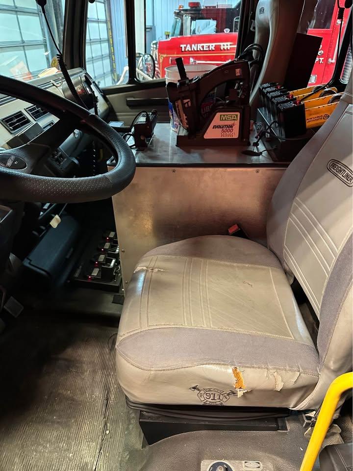1994 Freightliner E-One Engine 1500/1000 - image 15