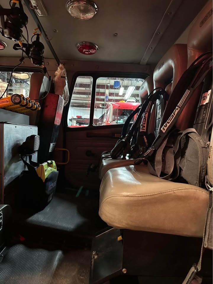 1994 Freightliner E-One Engine 1500/1000 - image 16