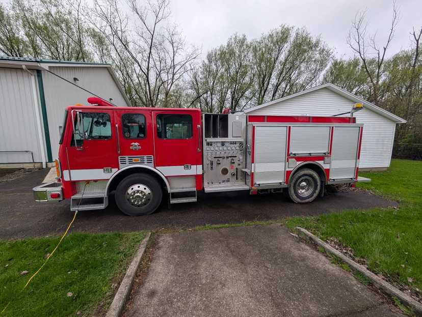 2000 American LaFrance Metropolitan Pumper