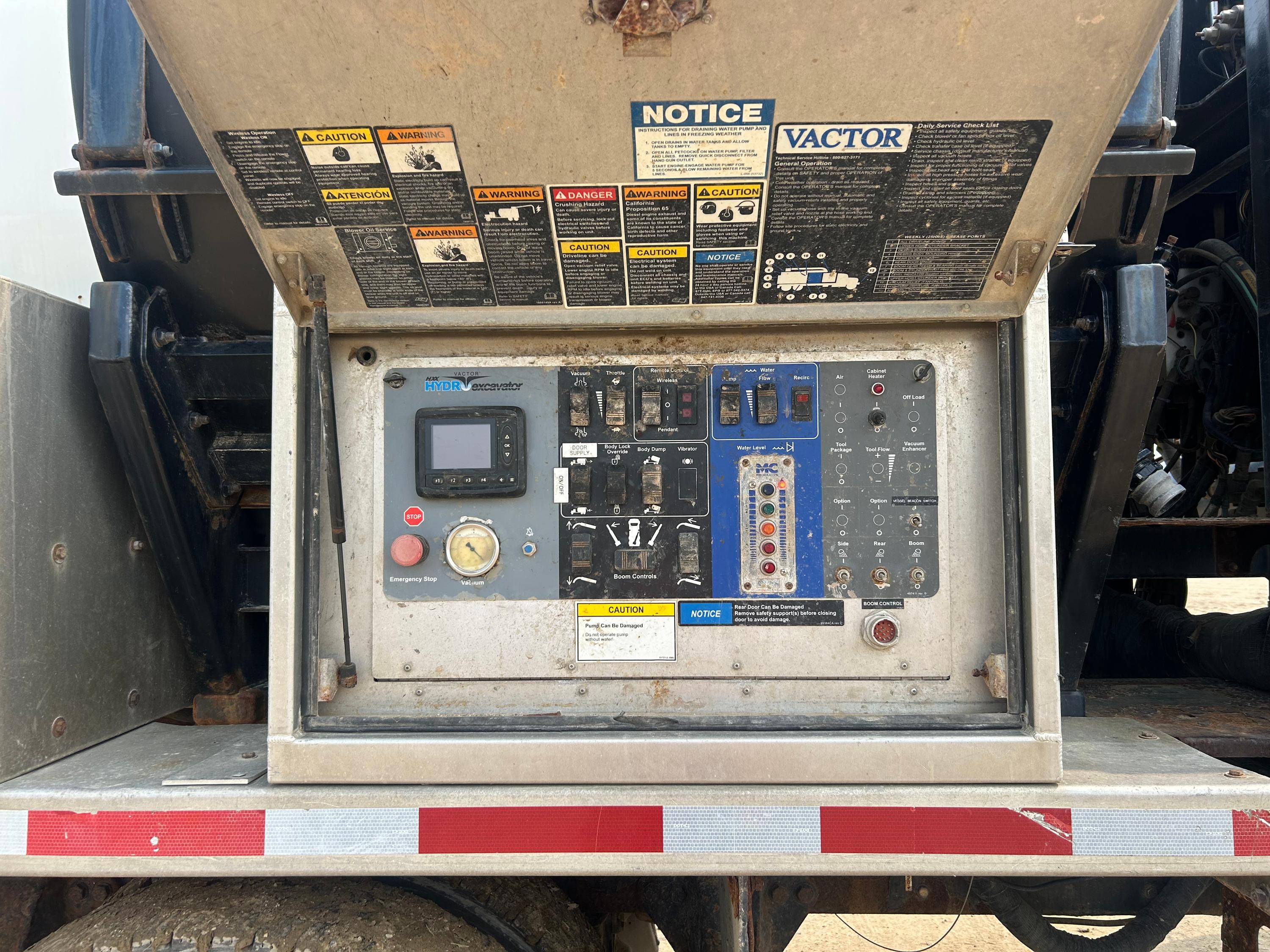 2012 Western Star Vactor Hydrovac - image 14