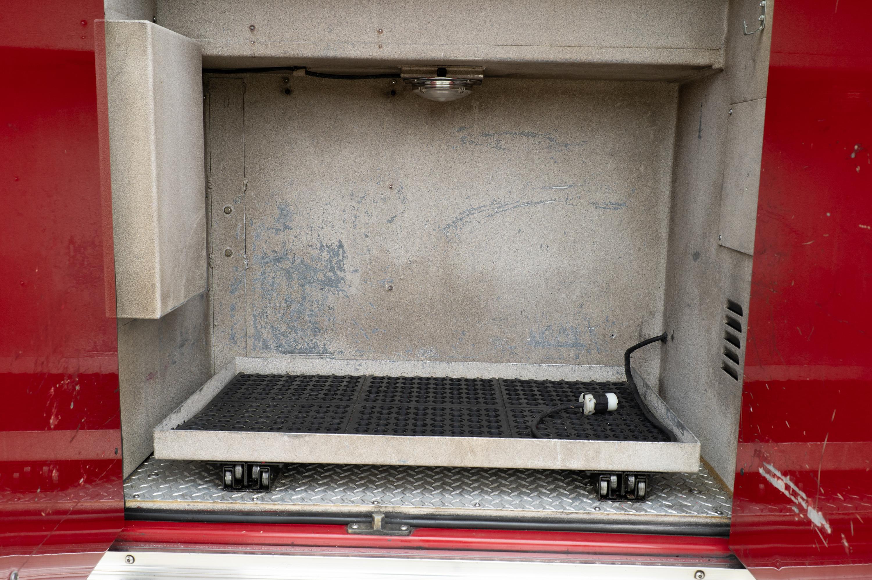 2006 Pierce 61' Telesquirt 61' Aerial - image 35