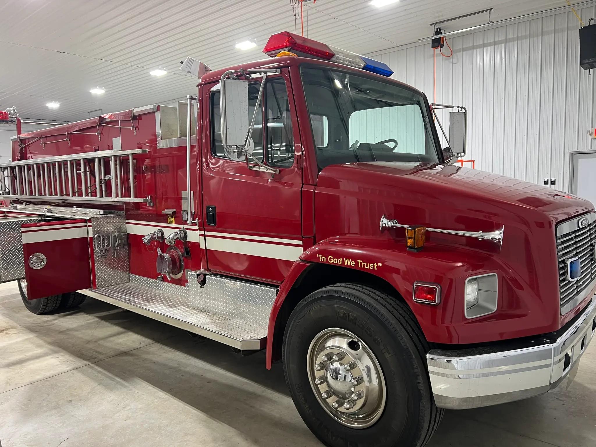 1997 Freightliner Pumper - image 1