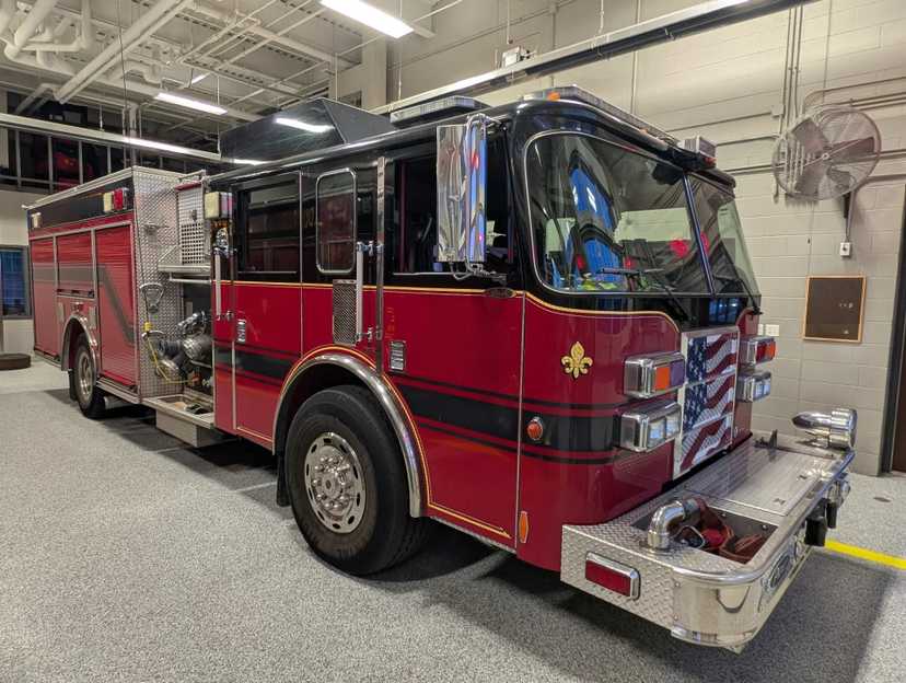 2005 Pierce Dash Pumper — photo 2