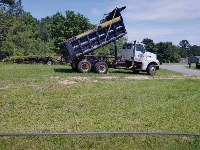 2003 Sterling LT9500 Dump Truck — photo 3