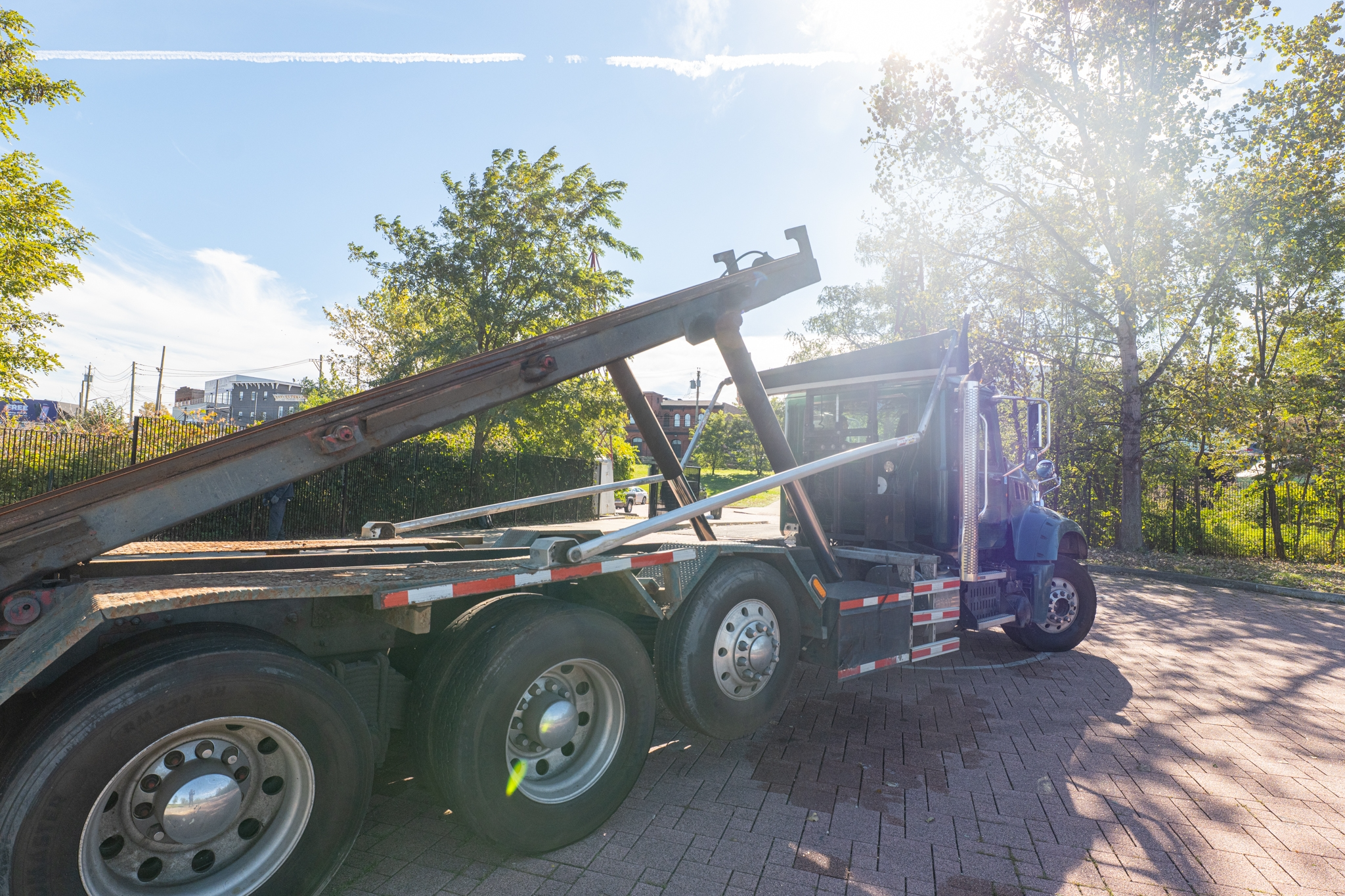 2012 Mack Roll-Off - image 11