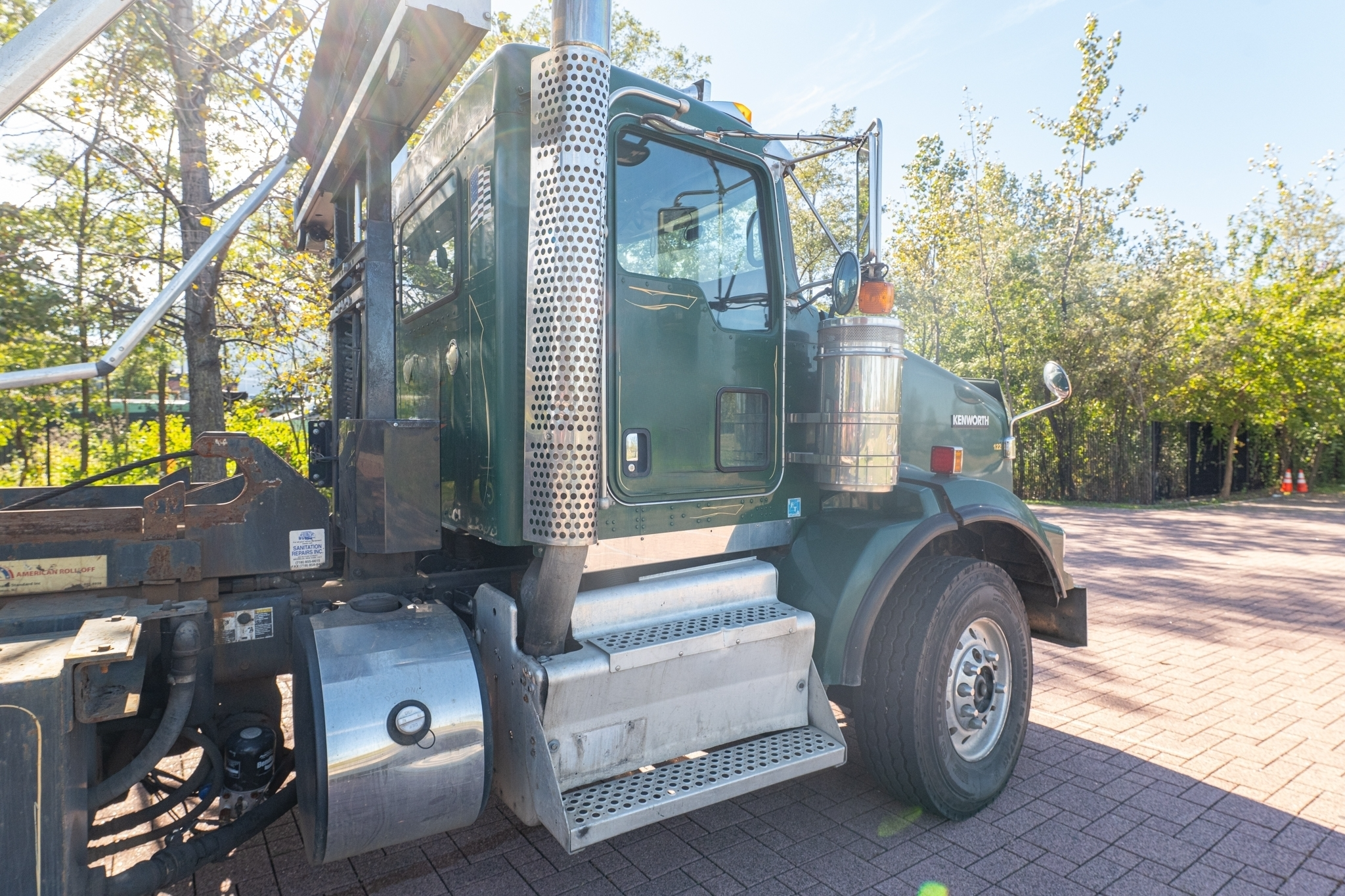 2010 Kenworth T880 Roll-Off - image 51