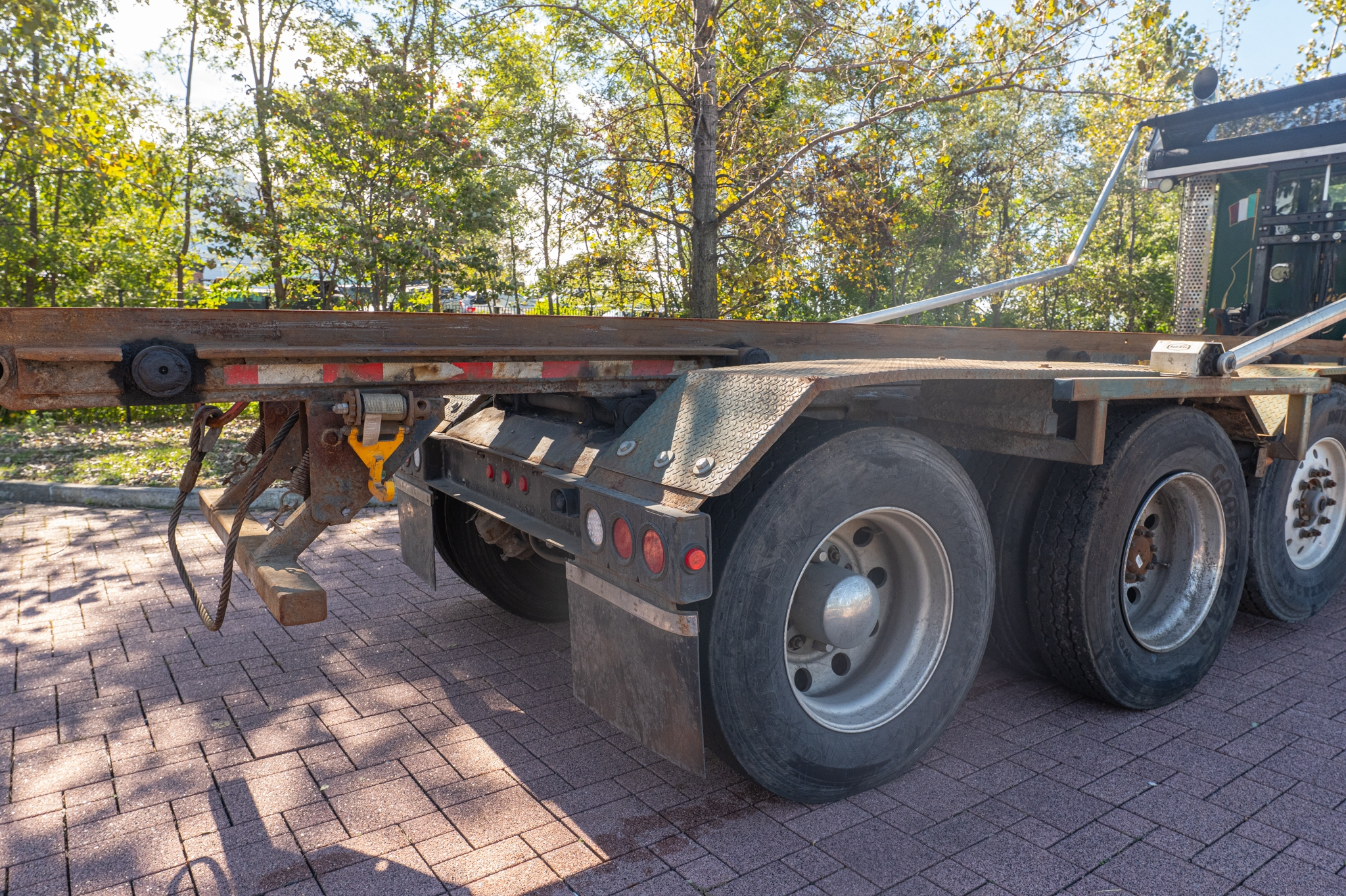 2010 Kenworth T880 Roll-Off - image 50