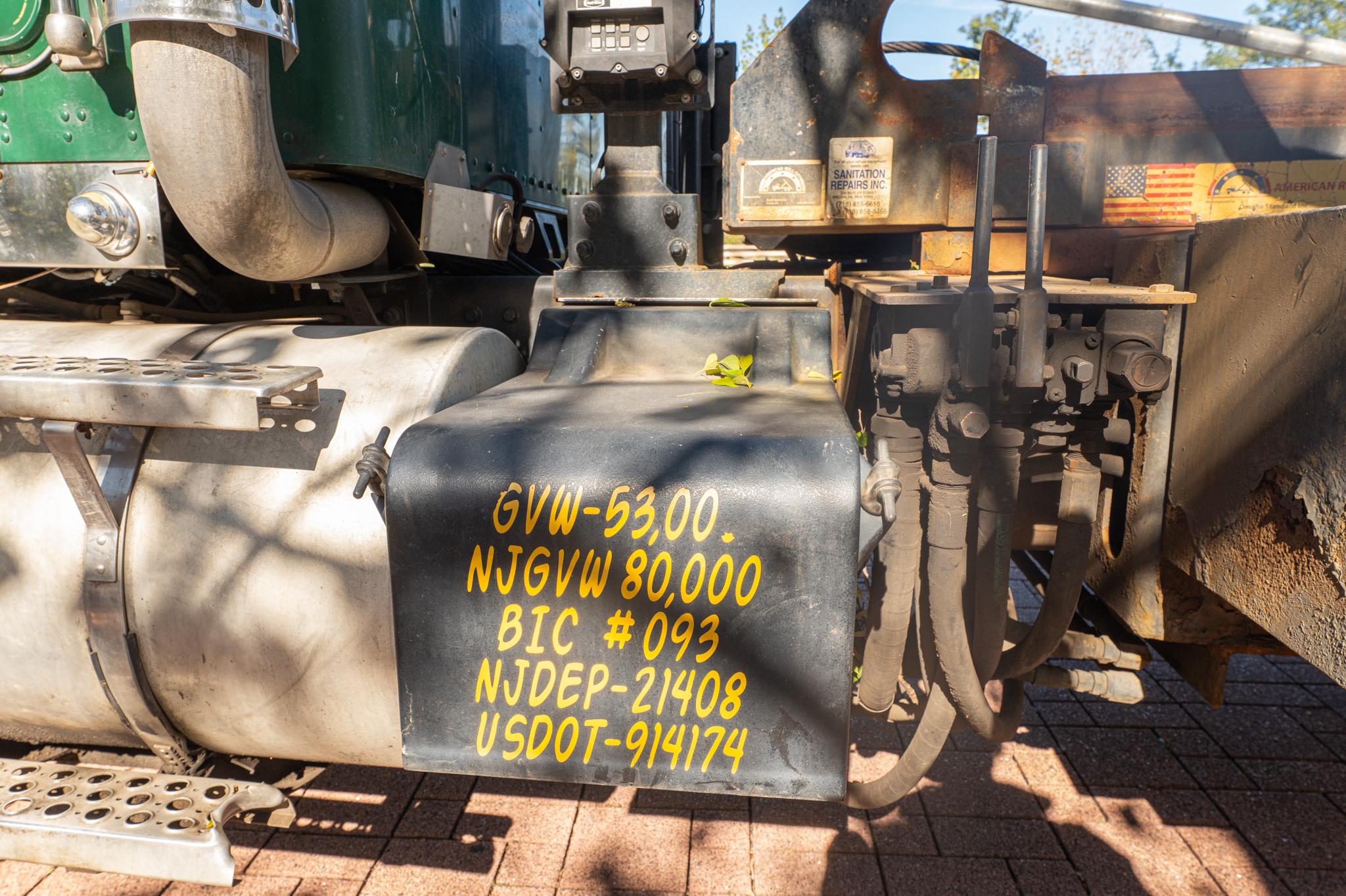 2010 Kenworth T880 Roll-Off - image 53
