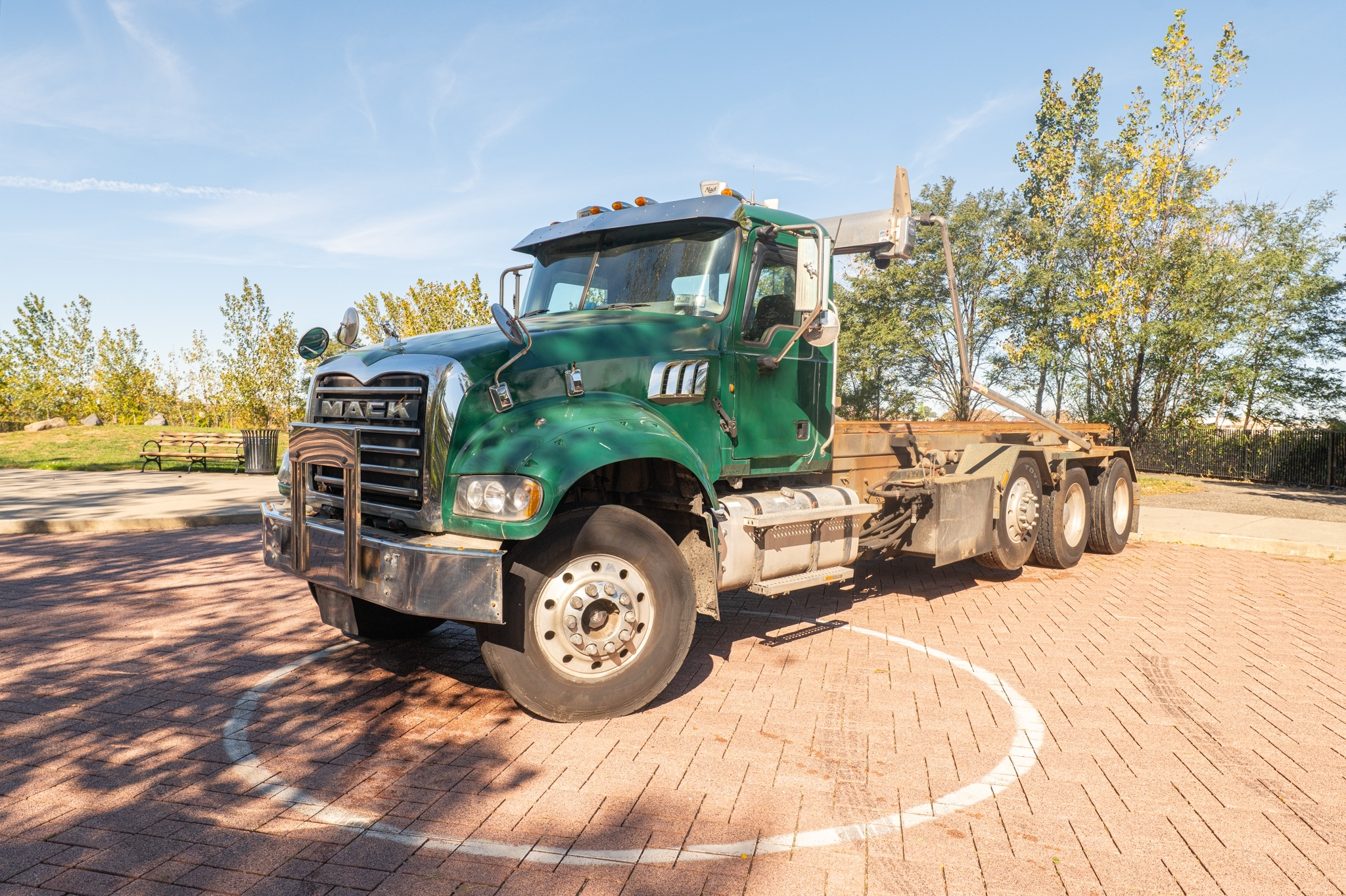 2012 Mack Roll-Off - image 2