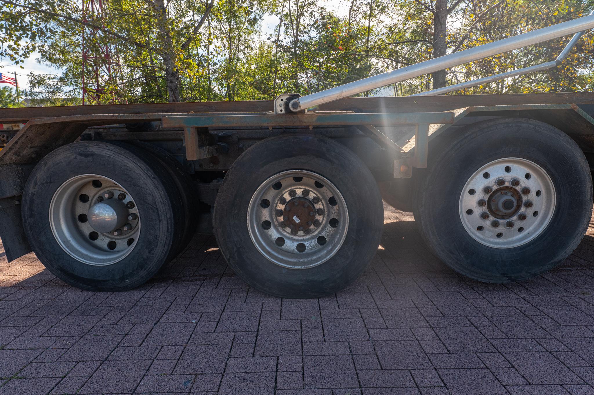 2010 Kenworth T880 Roll-Off - image 45