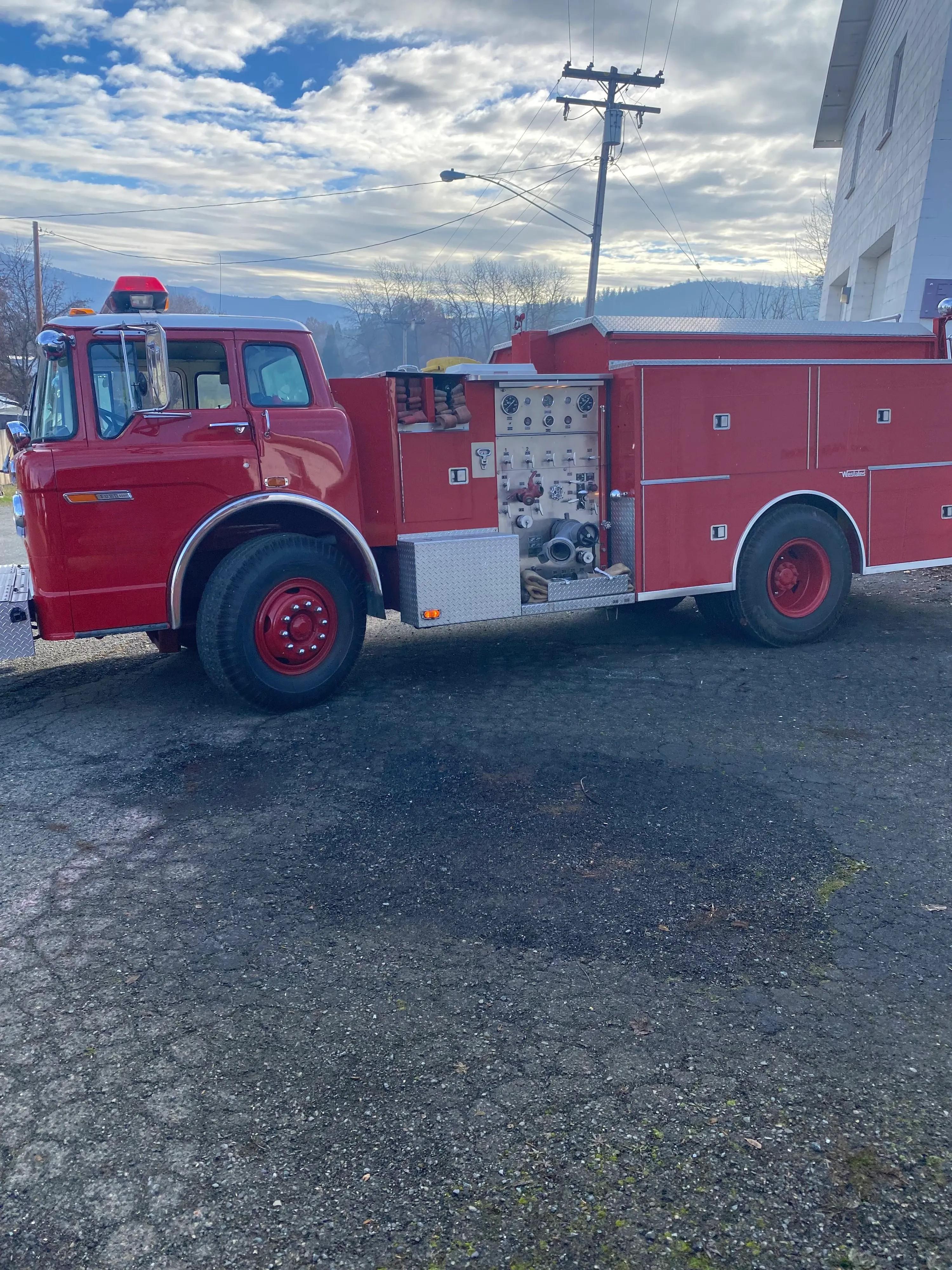 1987 Westates Ford Pumper - image 2