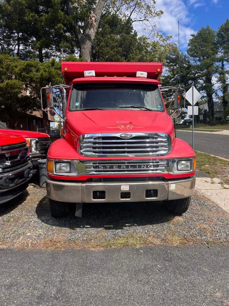 2002 Sterling Dump Truck - image 2