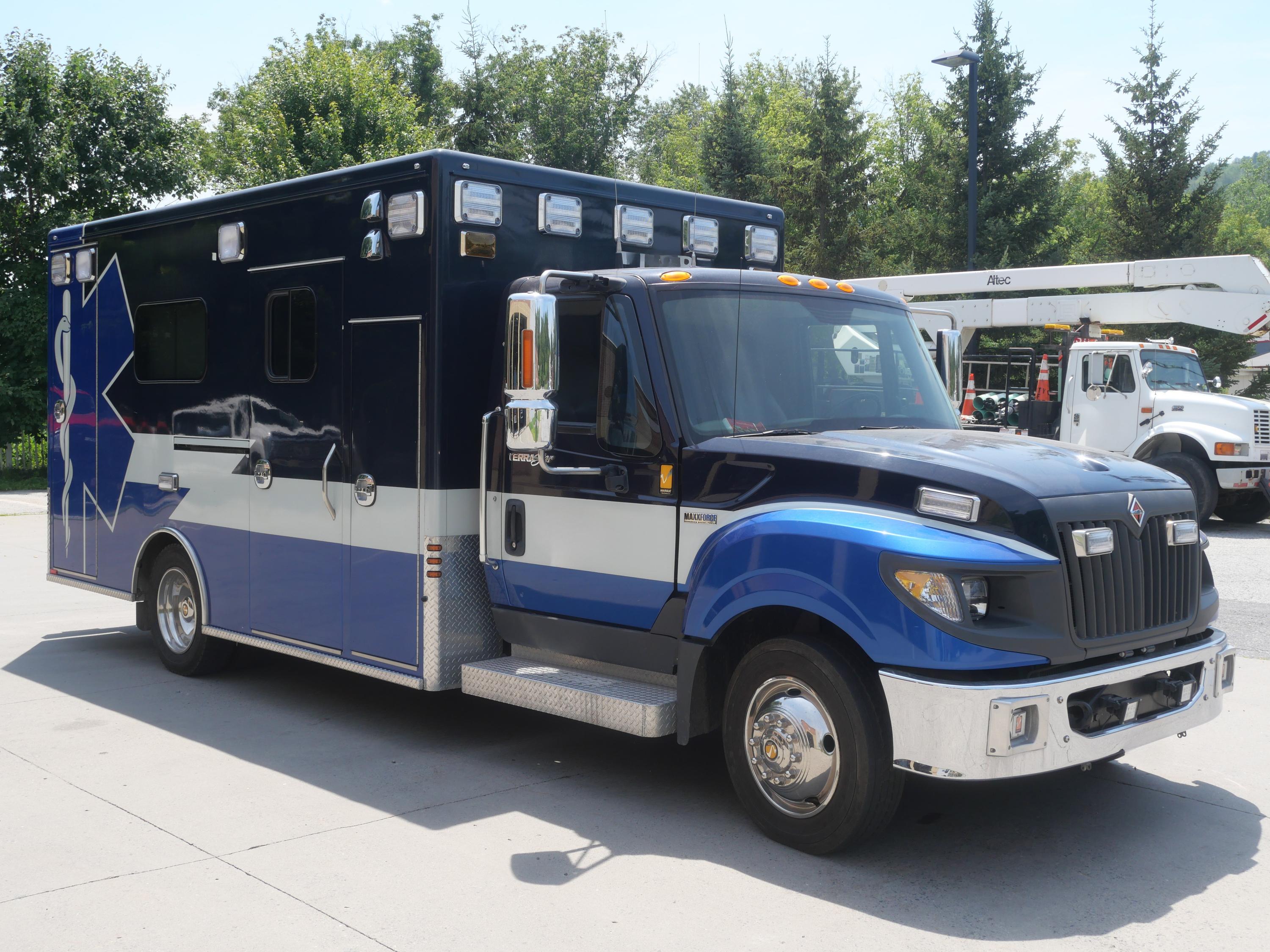 2012 International Terrastar Type I - image 7