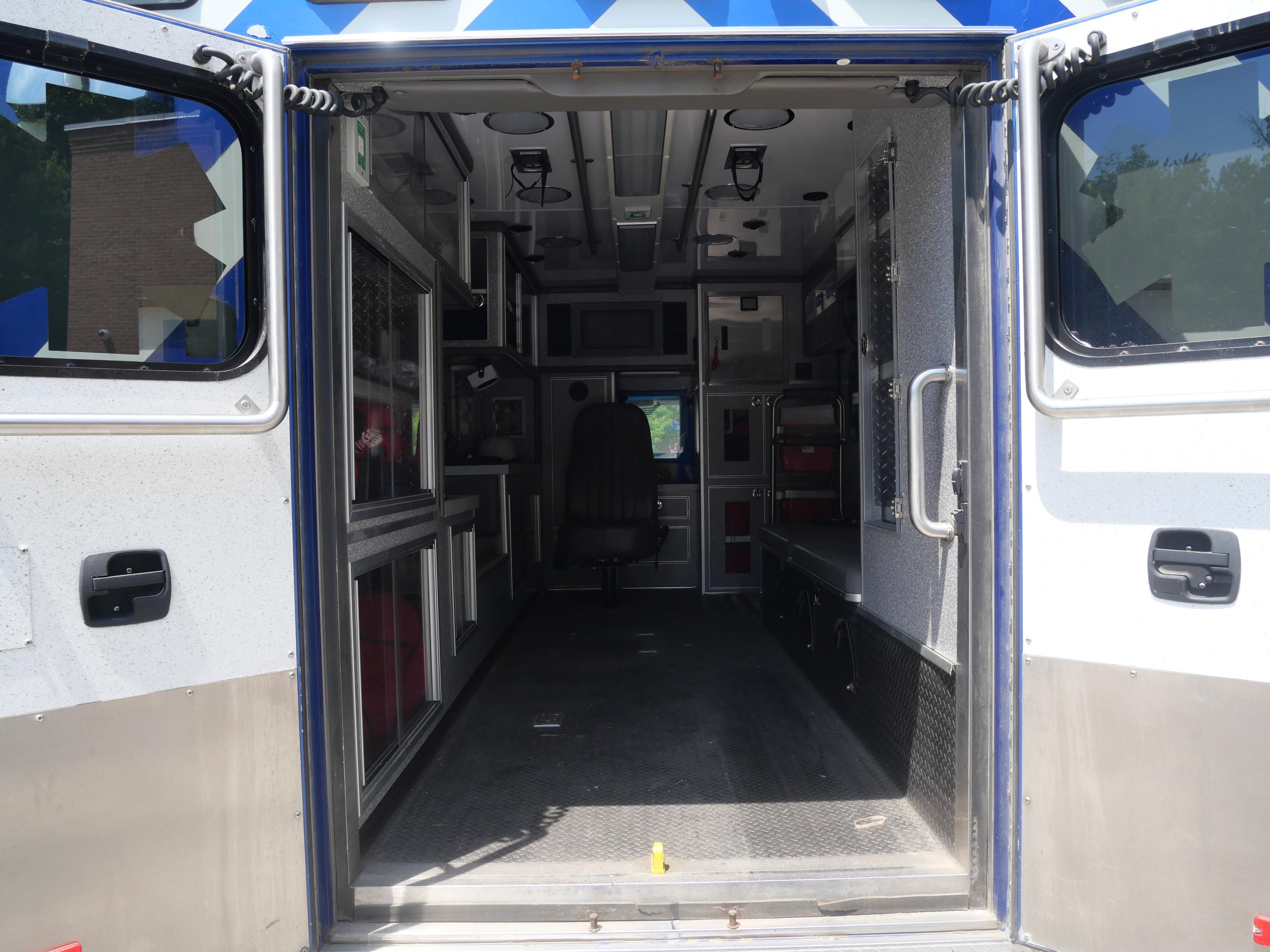 2012 International Terrastar Type I - image 31
