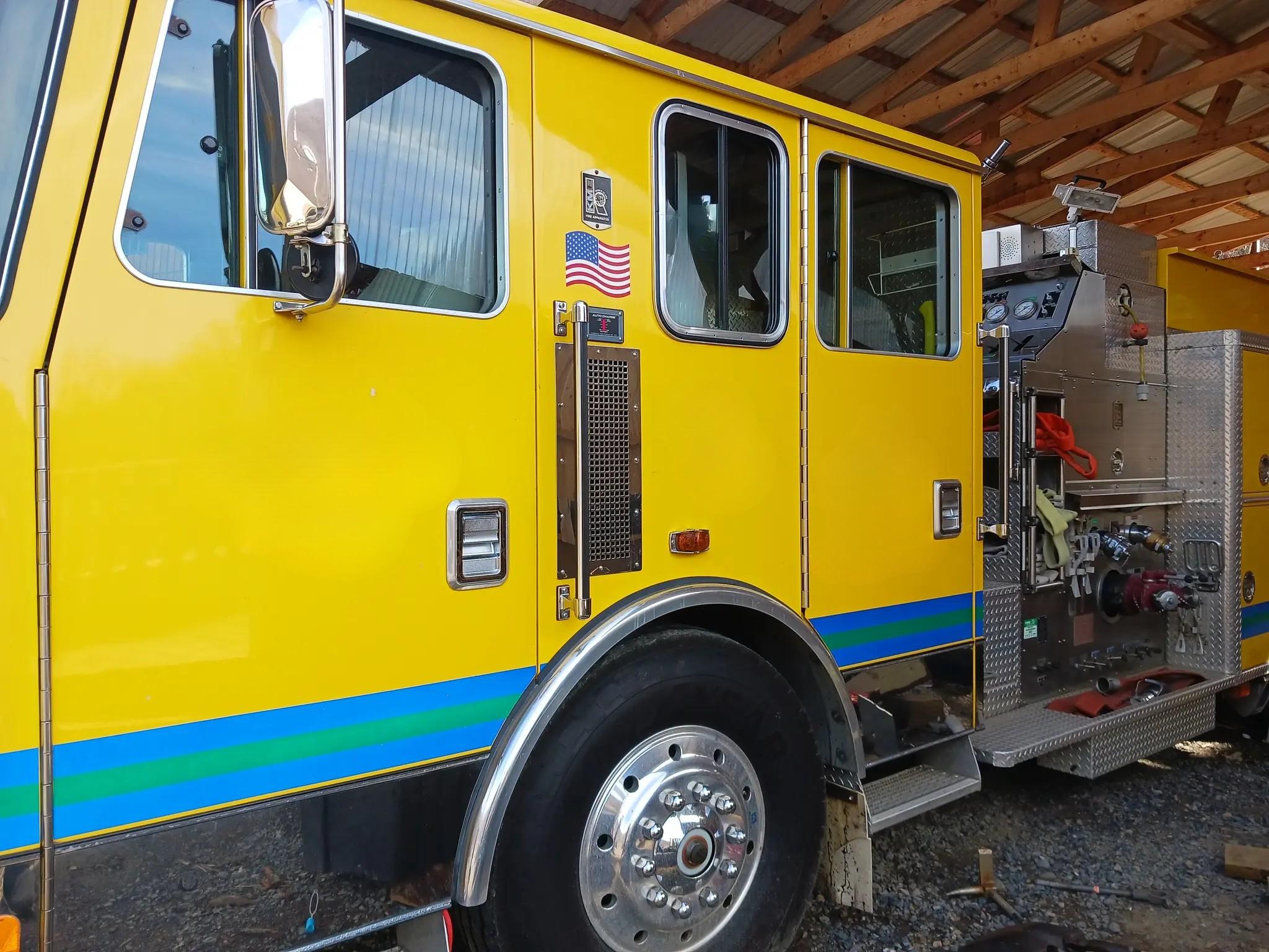 1994 KME Renegade Pumper - image 2