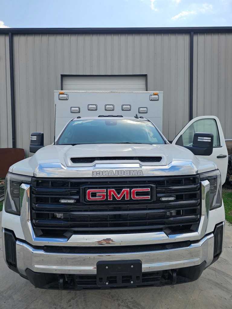 2024 Frazer GMC 4x4 Type I Ambulance — photo 3