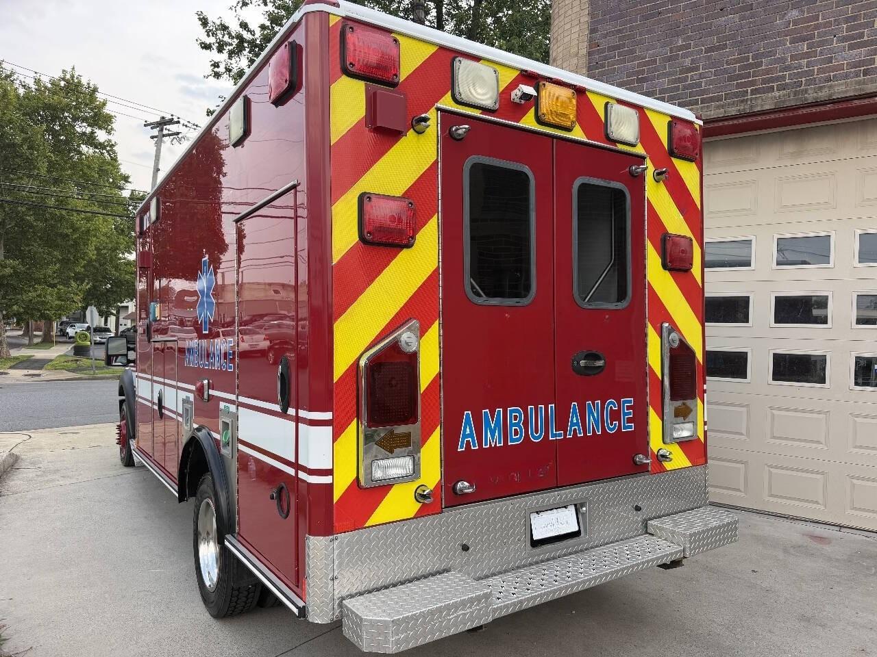 2012 Wheeled Coach Ford Type I Ambulance - image 10