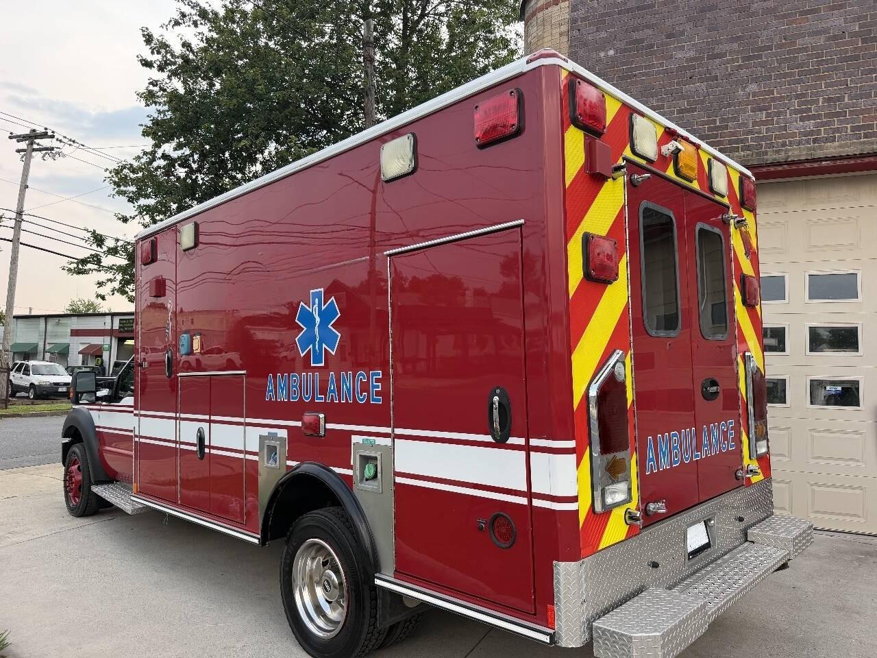 2012 Wheeled Coach Ford Type I Ambulance - image 11