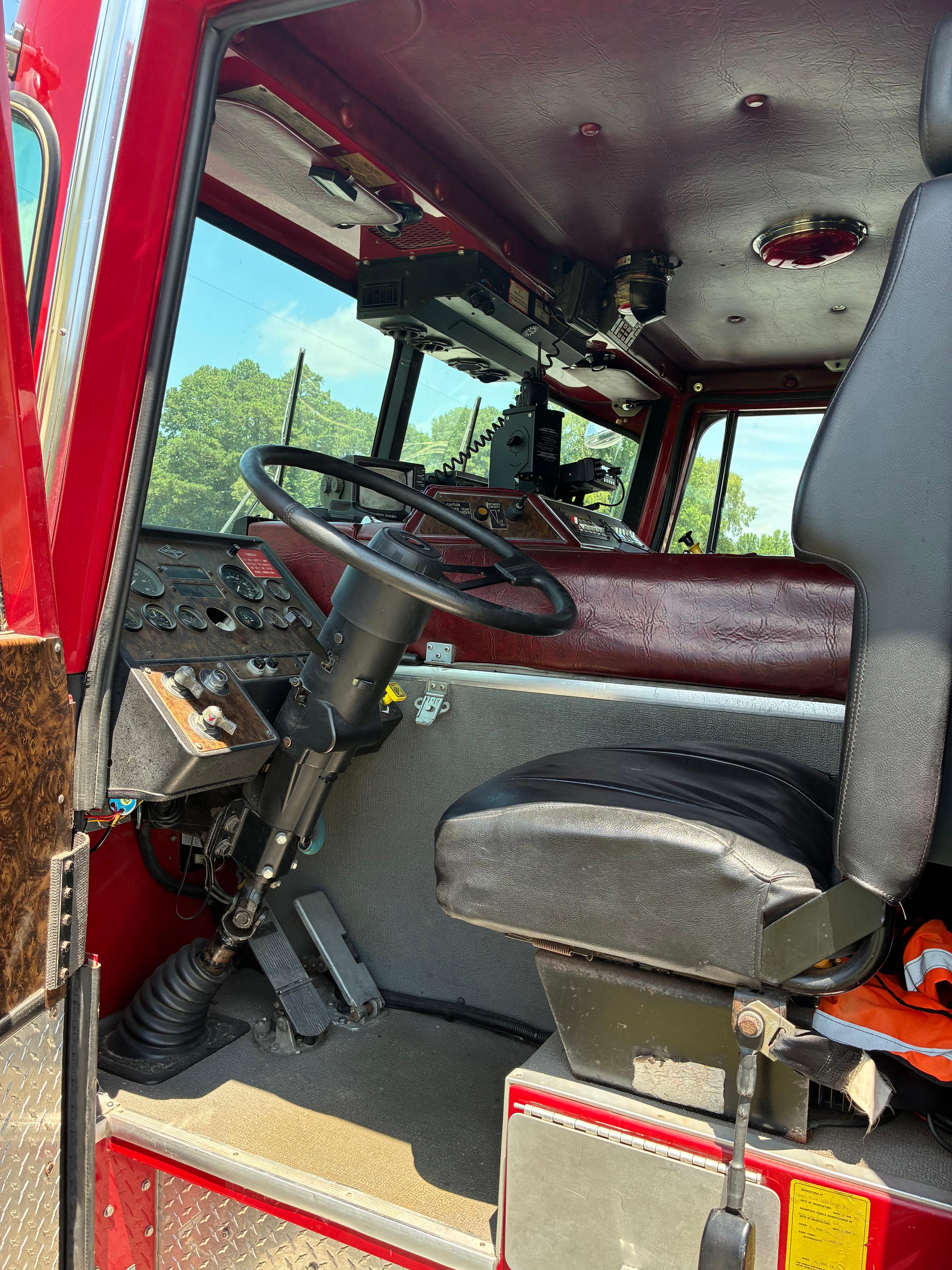 1994 Smeal Pumper - image 12