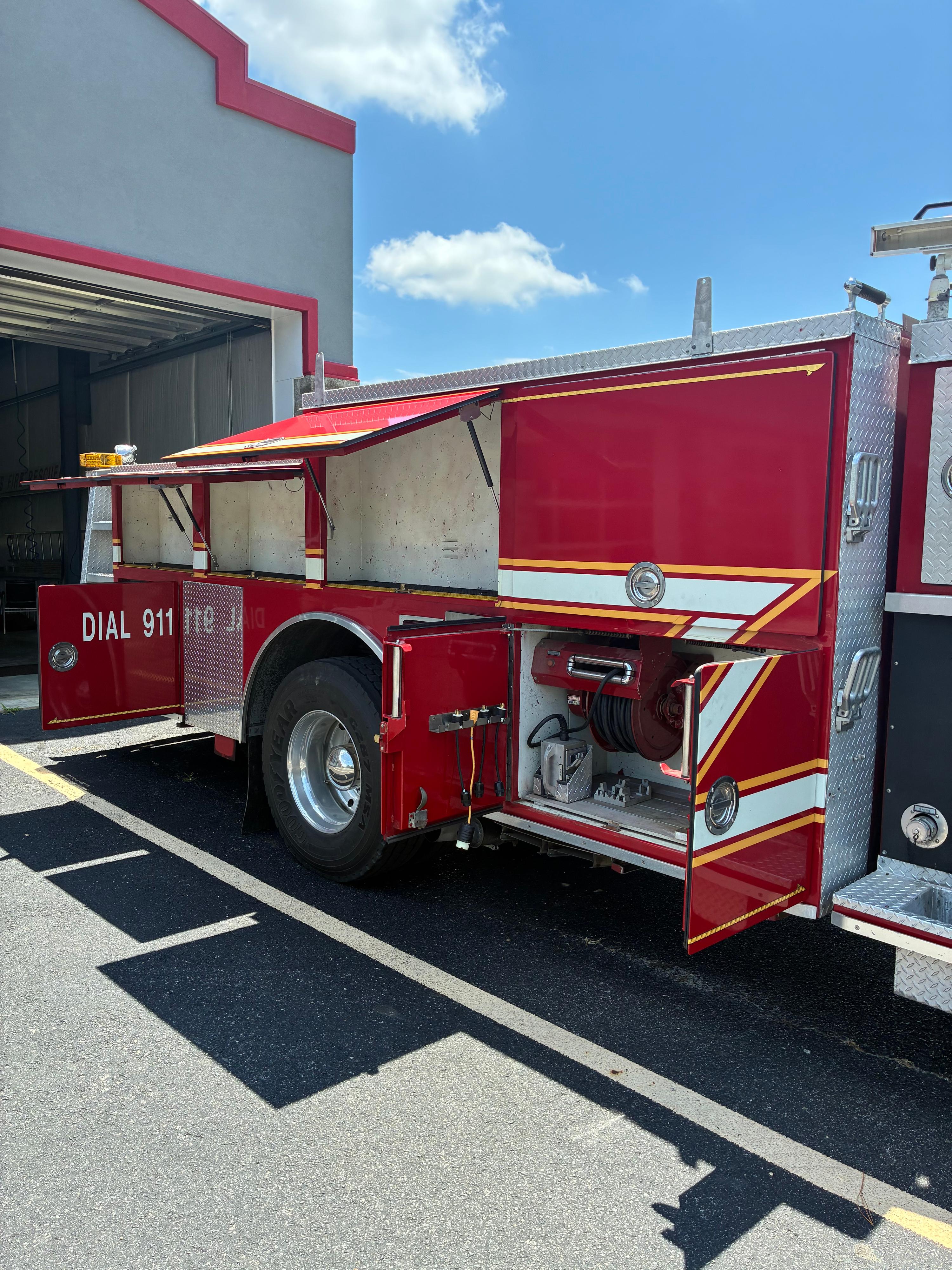1994 Smeal Pumper - image 7