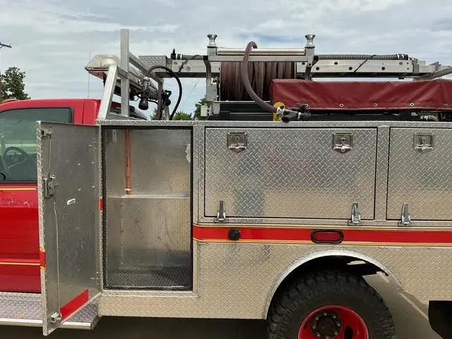 1998 GMC 4x4 Brush Truck - image 6